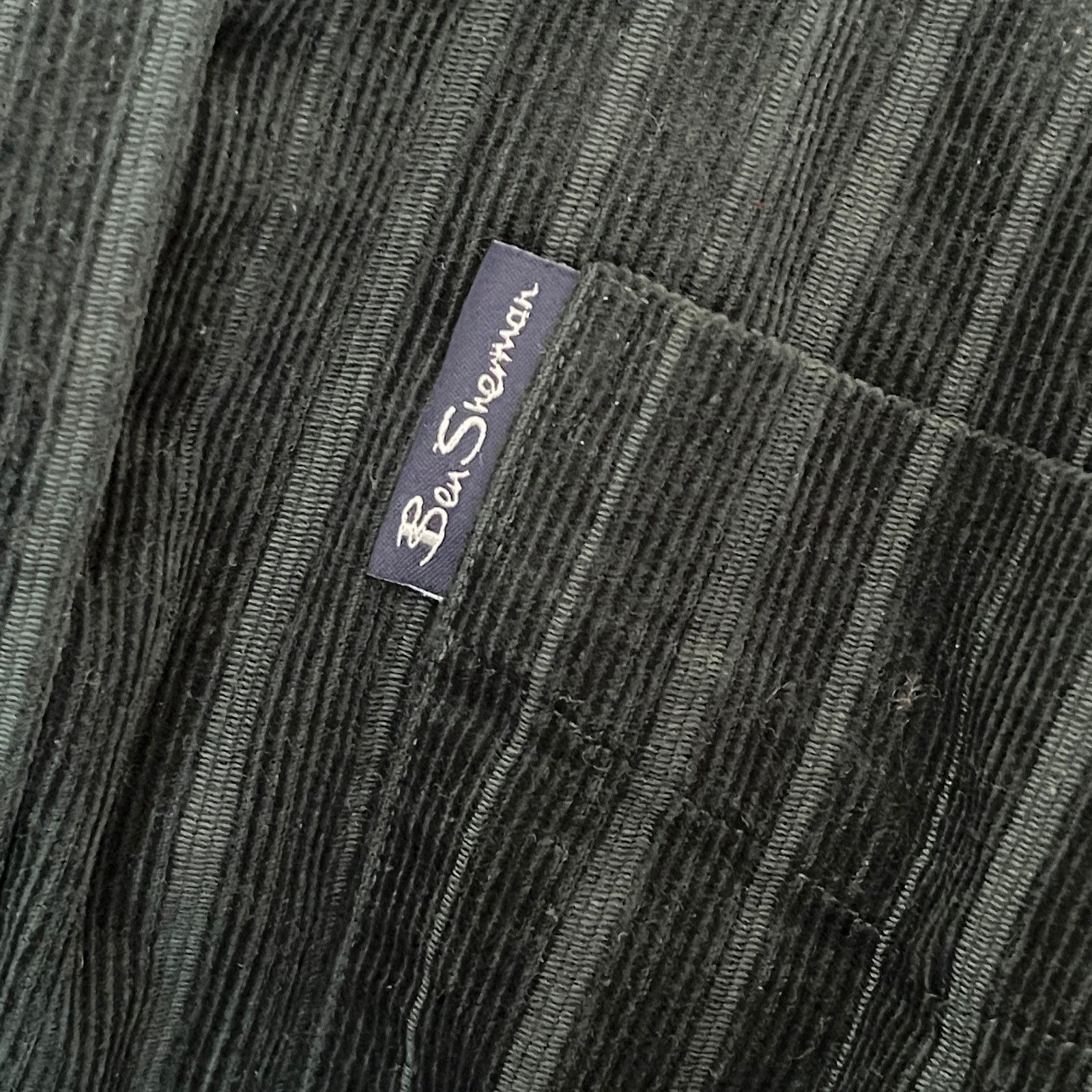 Ben Sherman Ben Sherman Classic Fit Dark Green Cord Stripe Shirt Size M Size US M / EU 48-50 / 2 - 5 Thumbnail
