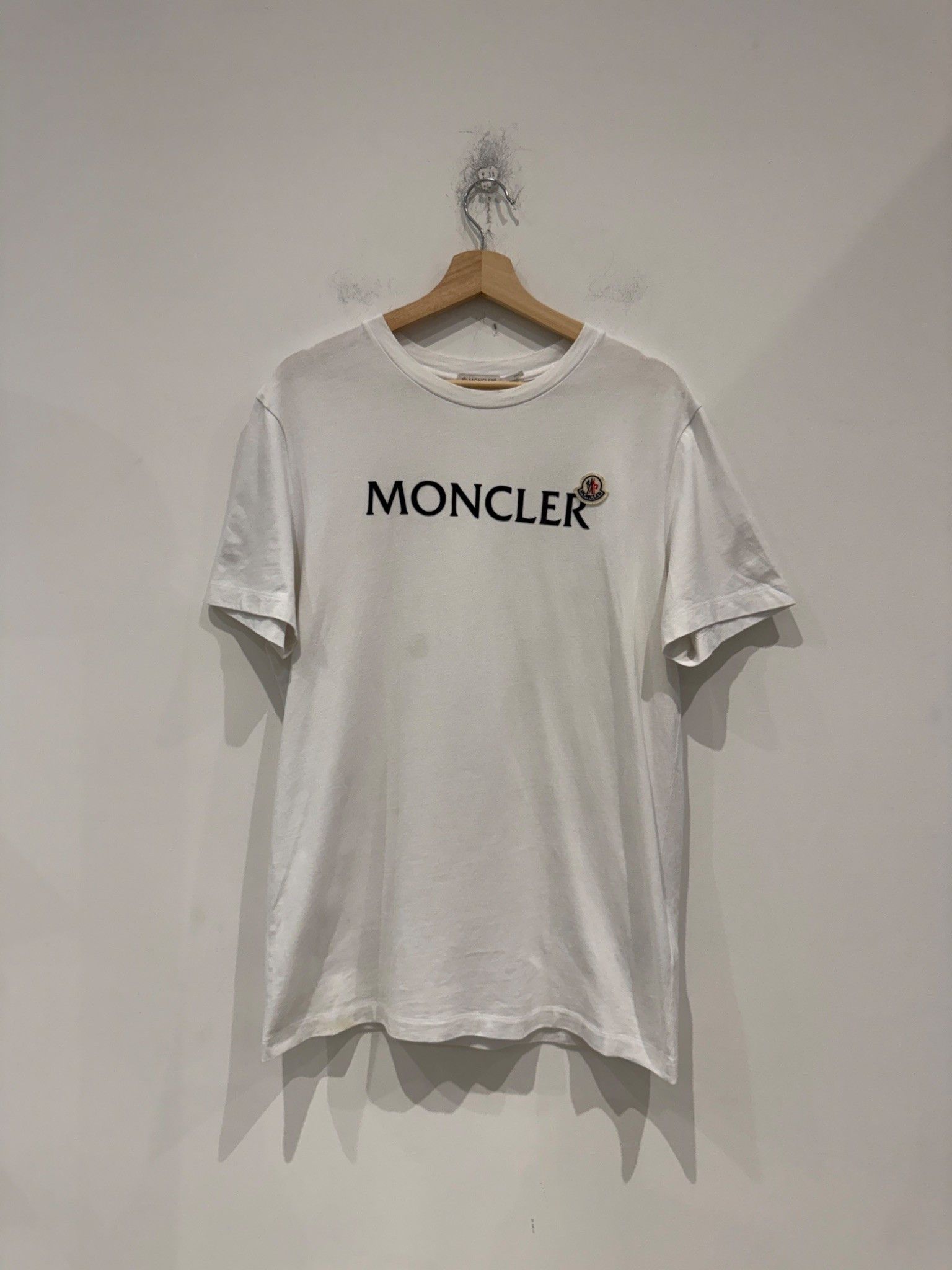 Moncler Moncler Flocked Logo Cotton Shirt White Size US L / EU 52-54 / 3 - 1 Thumbnail