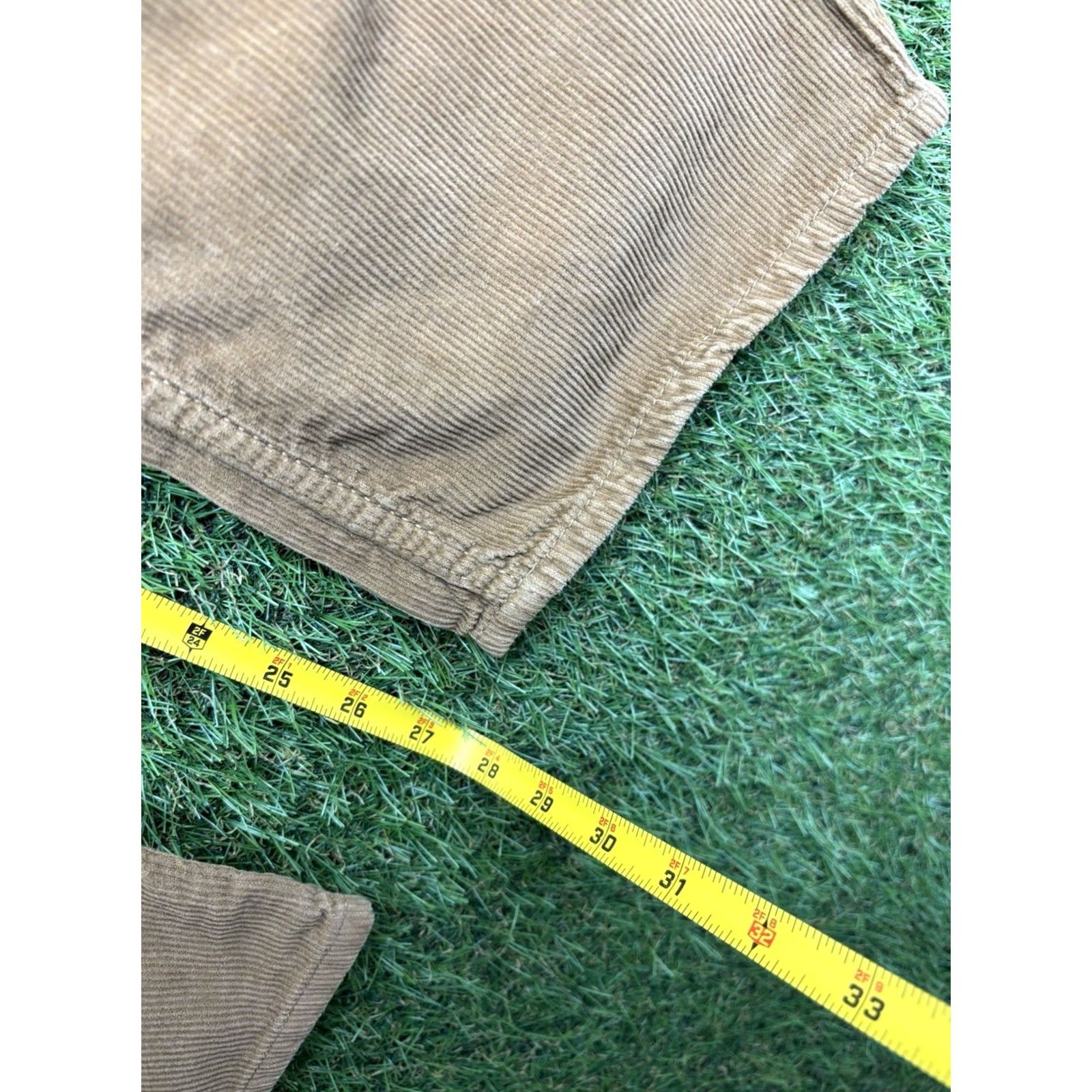 Vintage VINTAGE American Eagle Pants Mens 30x30 Khaki Corduroy Straight Leg Casual Brown Cotton Flat Front Regular Inseam 30 Size US 30 / EU 46 - 7 Thumbnail