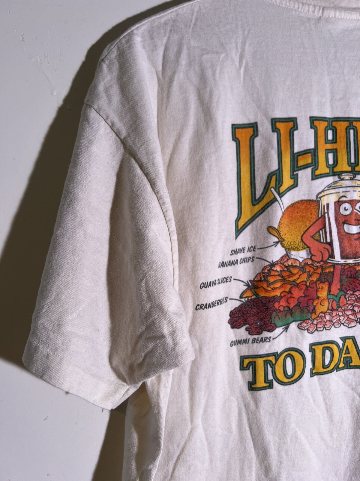 Vintage 90’s 2000’s Y2K Vintage Li-Hing Mui Local Kau-Kau Retro Tee Size US XL / EU 56 / 4 - 6 Thumbnail