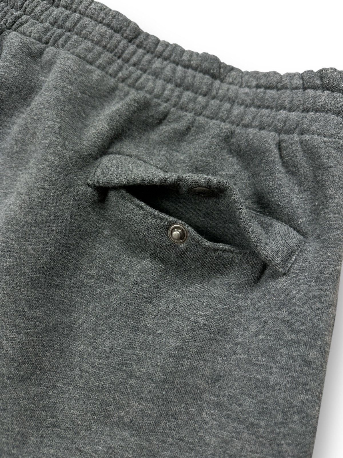 Nike Vintage Y2K Nike Baggy Sweatpants Size US 36 / EU 52 - 14 Thumbnail