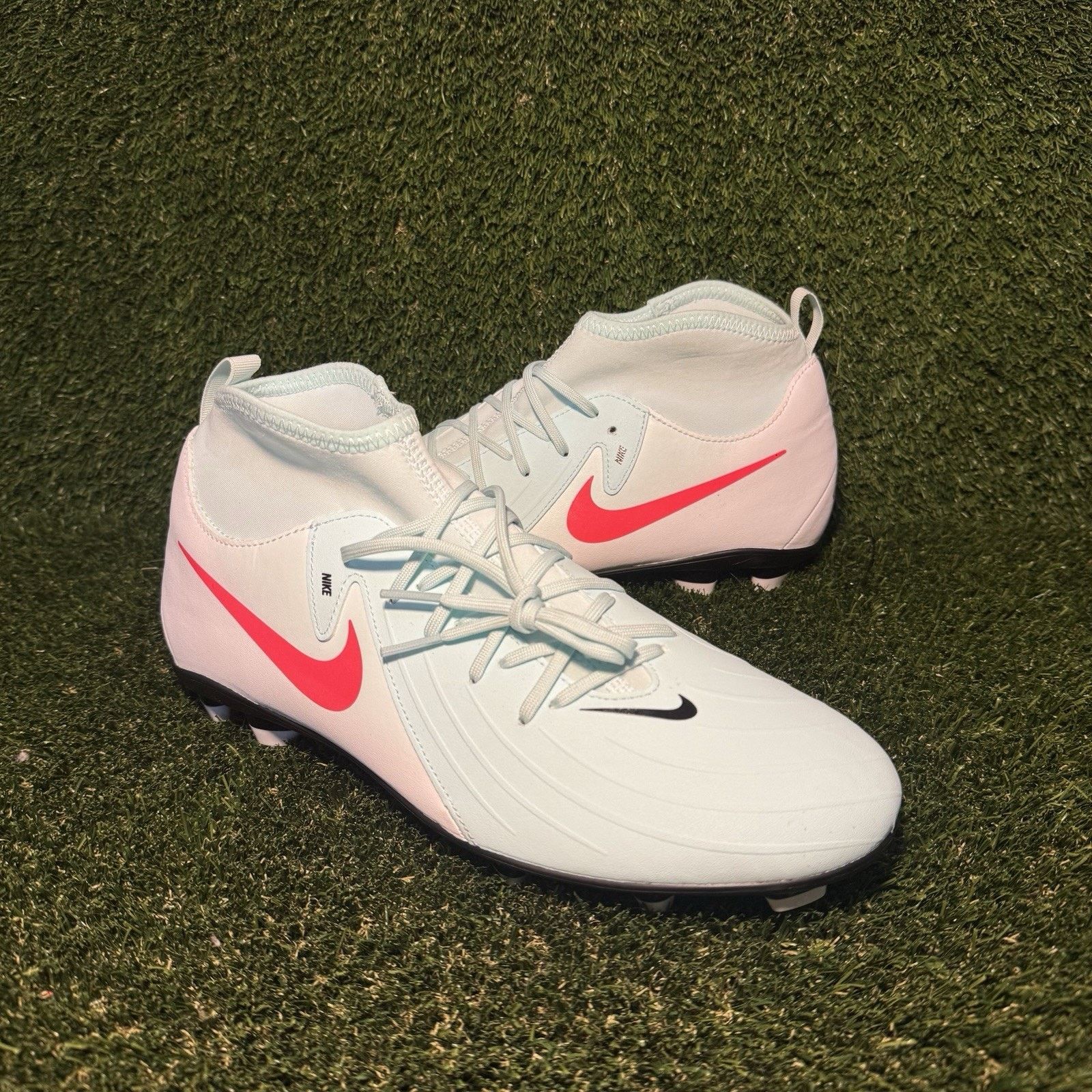Nike Size 10.5 - Nike Phantom Luna 2 Club MG High Mad Energy Pack Size US 10.5 / EU 43-44 - 1 Thumbnail