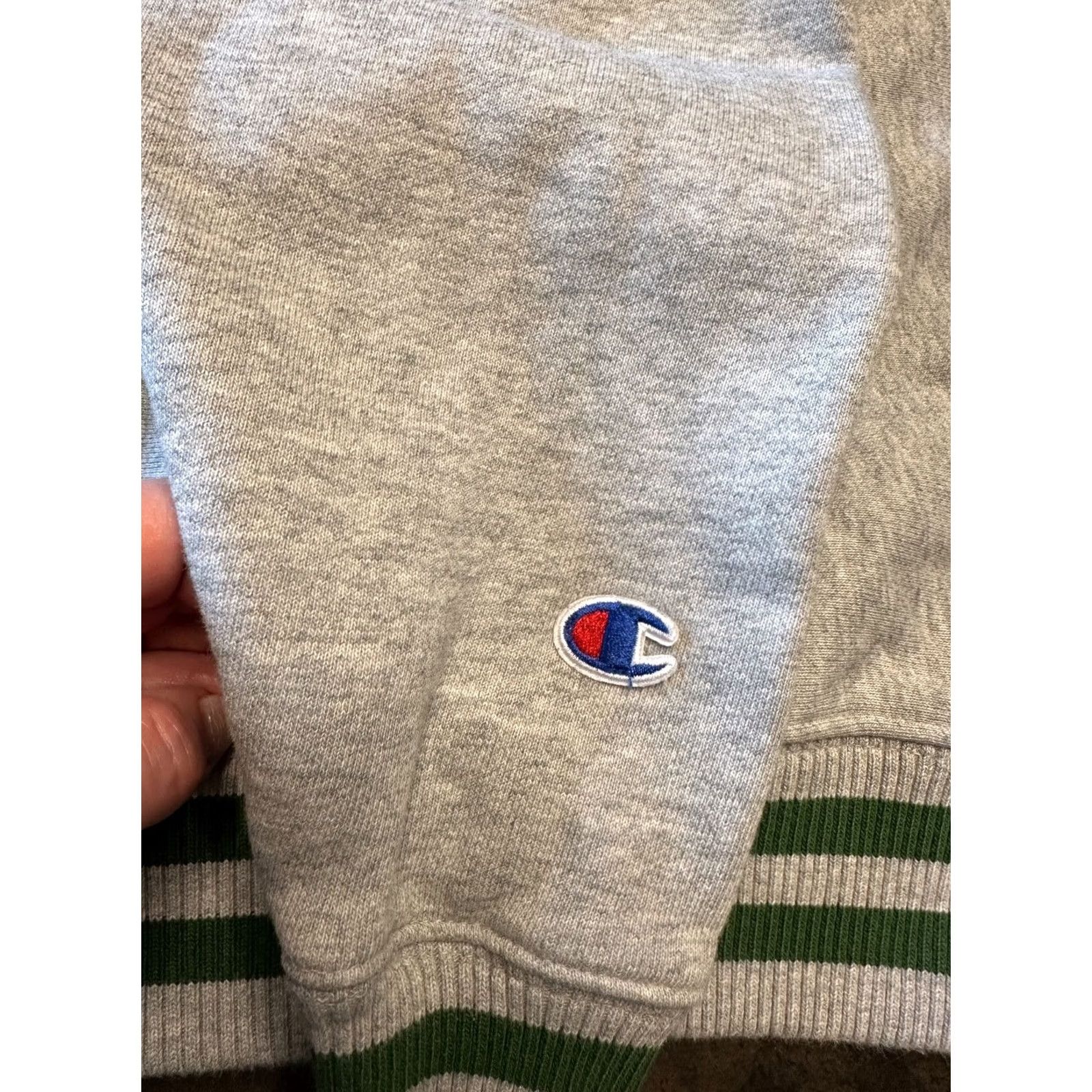 Champion CHAMPION REVERSE WEAVE SWEATSHIRT S LOGO SCRIPT ATHLEISURE BLOKECORE MENS Size US S / EU 44-46 / 1 - 6 Thumbnail
