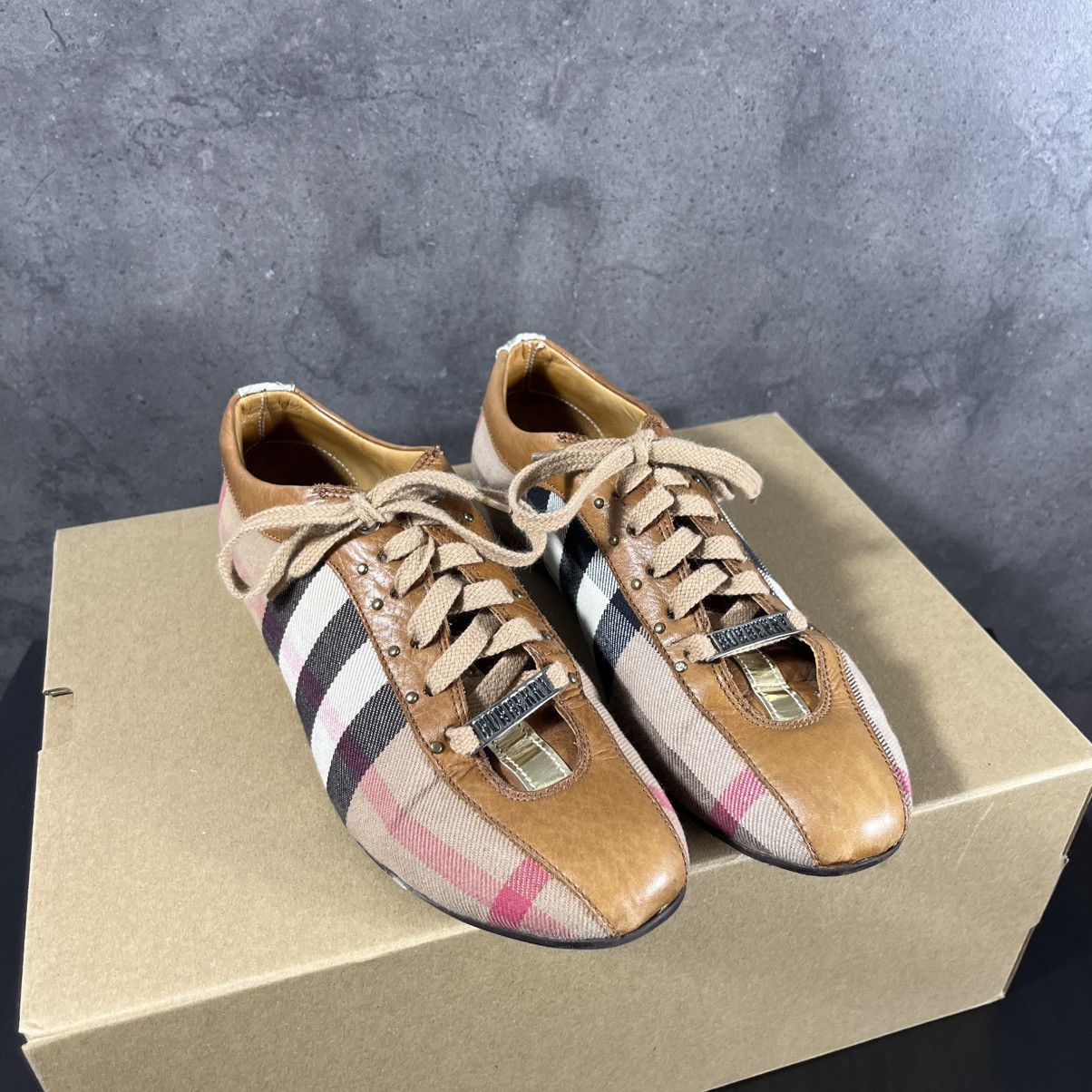 Burberry Burberry 00s Vintage Nova Check Print Melissa Low Top Shoes Size US 5 / EU 37 - 2 Thumbnail