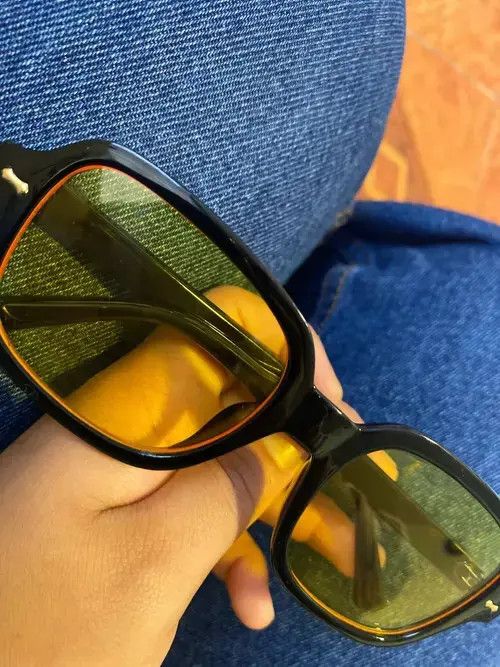 Designer Men Vintage Yellow Square Sunglasses Size ONE SIZE - 1 Thumbnail
