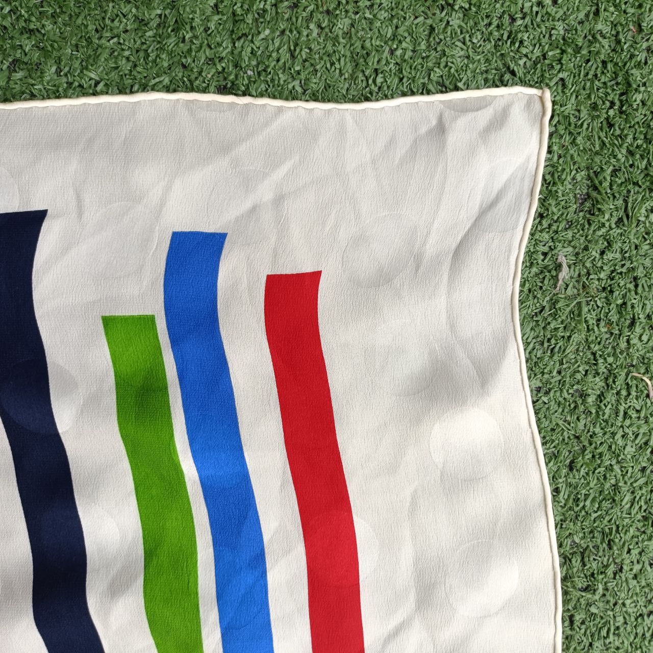 Yves Saint Laurent Vintage Yves Saint Laurent Silk Scarves Size ONE SIZE - 3 Thumbnail