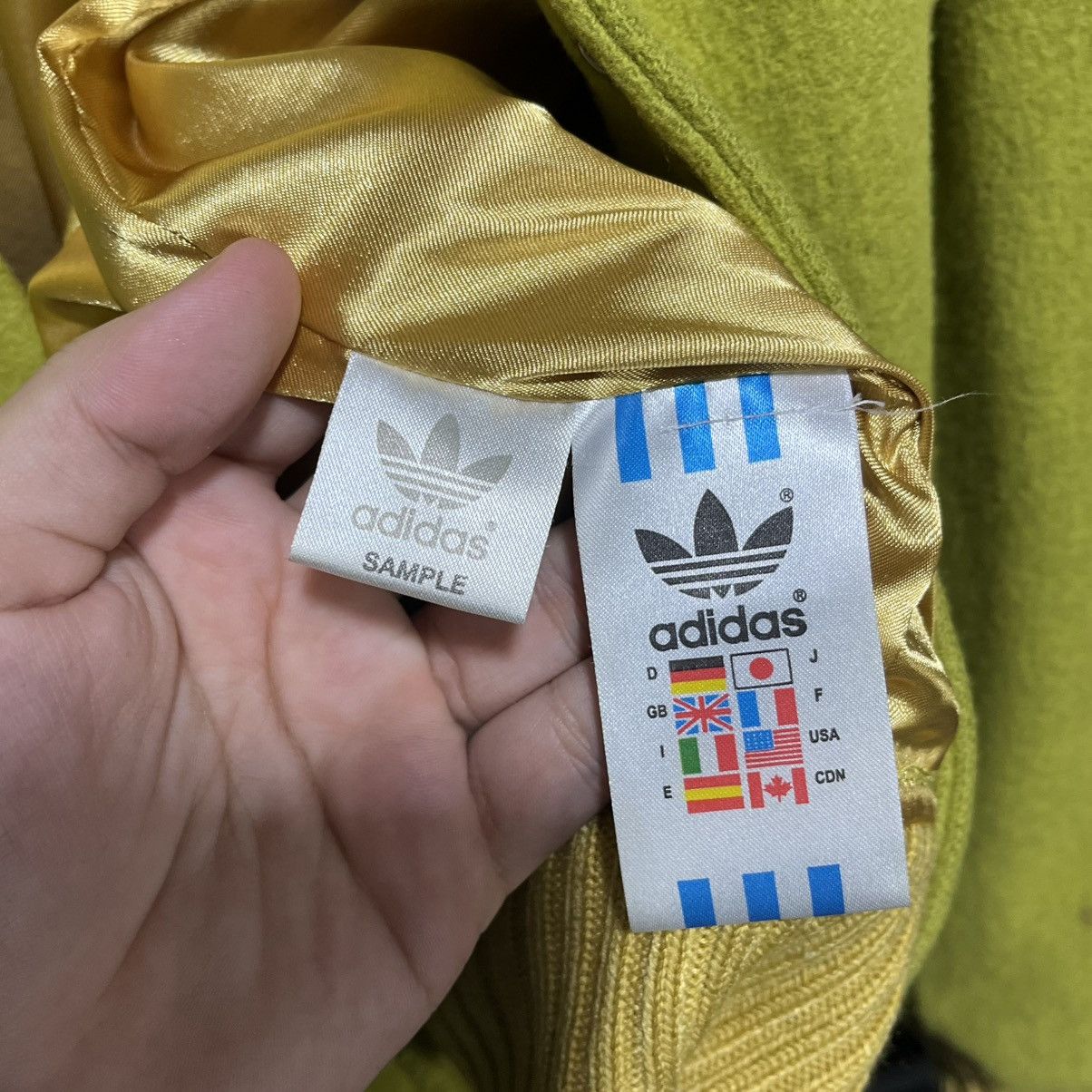 Jeremy Scott JEREMY SCOTT ADIDAS GLOBE VARSITY JACKET GREEN MEDIUM SAMPLE Size US M / EU 48-50 / 2 - 10 Thumbnail