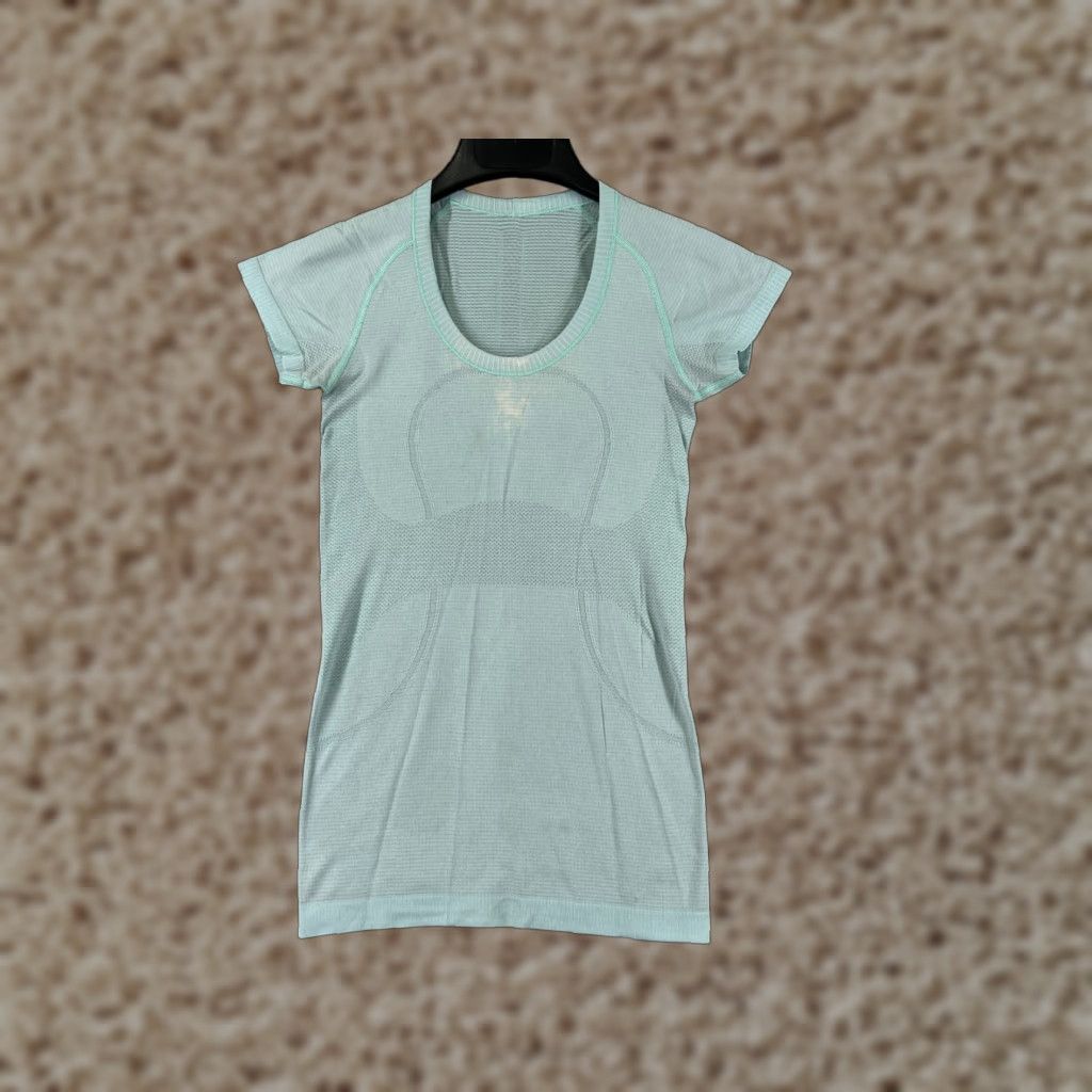 Lululemon Lululemon Shirt Women 4 Blue Swiftly Tech Running Gym Scoop Neck T-Shirt READ Size S / US 4 / IT 40 - 1 Thumbnail