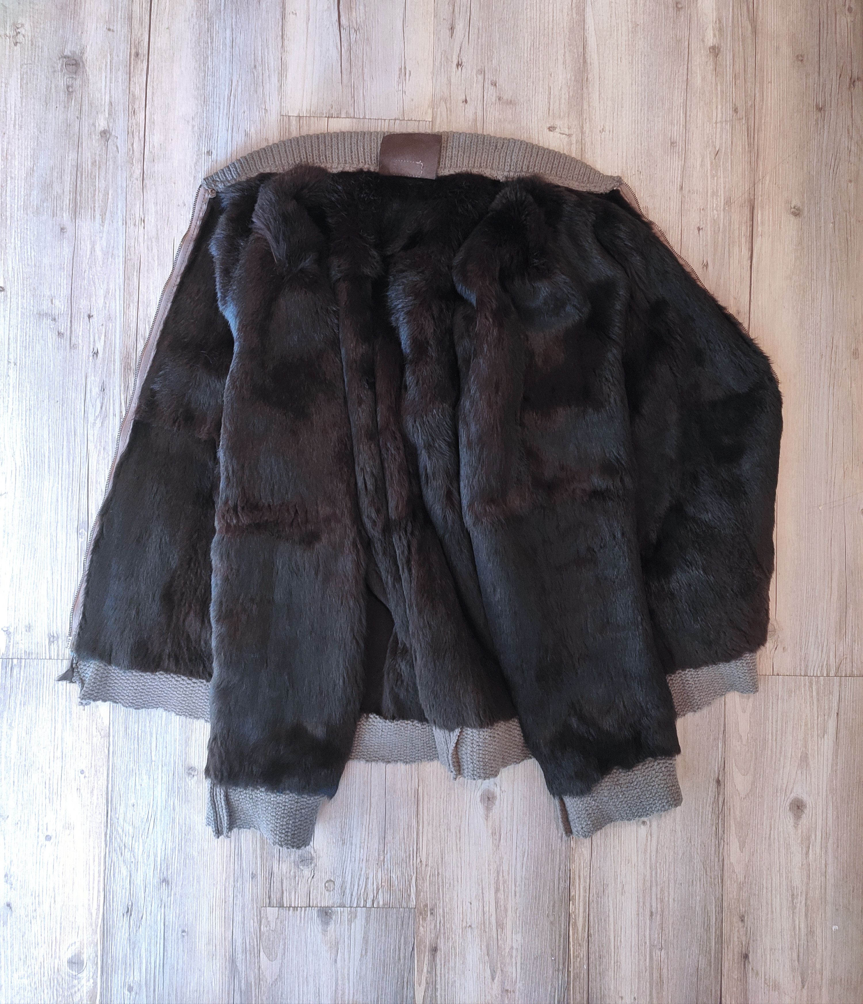 The People Of The Labyrinths Handprinted fur bomber.Like Uma Wang or Ziggy Chen Size US L / EU 52-54 / 3 - 5 Thumbnail