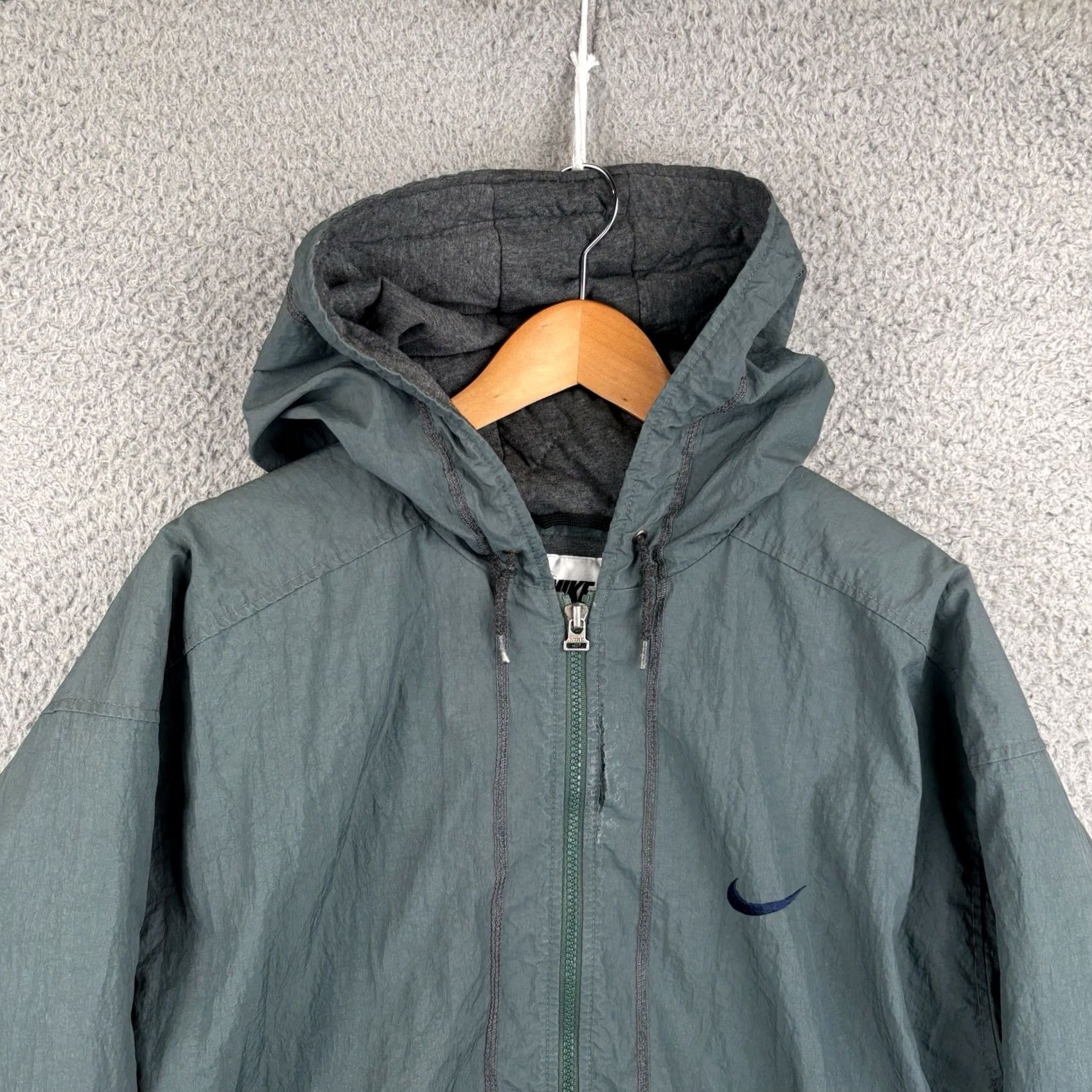 Nike VINTAGE Nike Jacket Mens XL Green Zip Full Zip Lined Bomber Swoosh 90s Retro - Puffer, All Seasons Size US XL / EU 56 / 4 - 3 Thumbnail