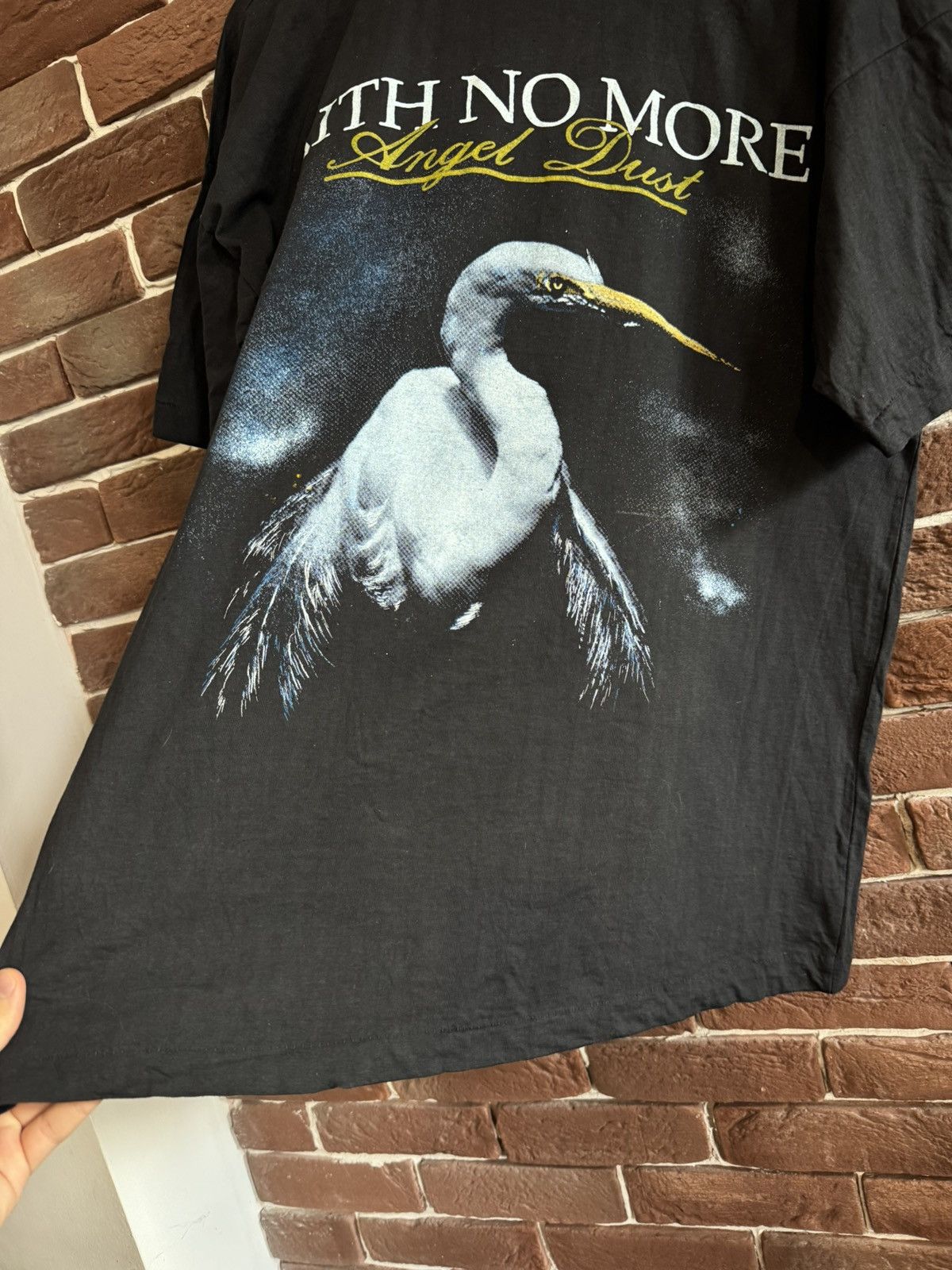 Band Tees Vintage 90s Faith No More Angel Dust Rock Metal Band Tee Size US XL / EU 56 / 4 - 10 Thumbnail