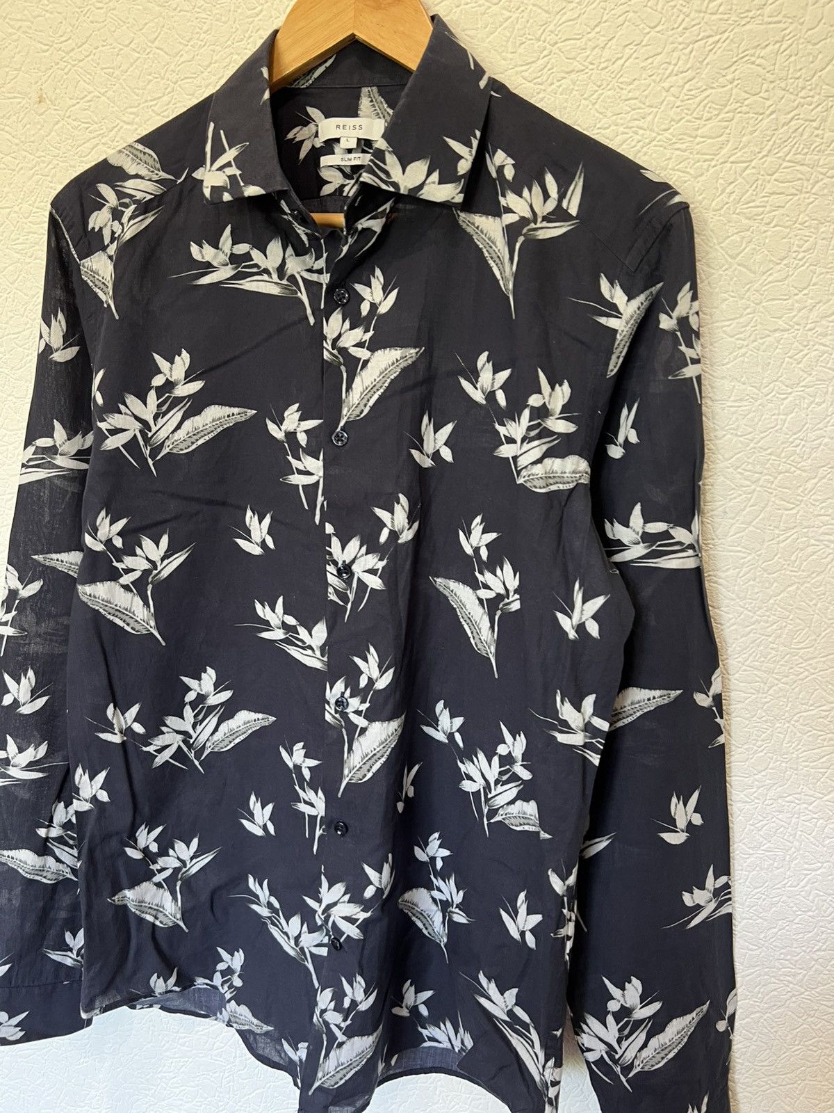 Reiss Reiss Classic Button Up Shirt Flowers Size US L / EU 52-54 / 3 - 2 Thumbnail