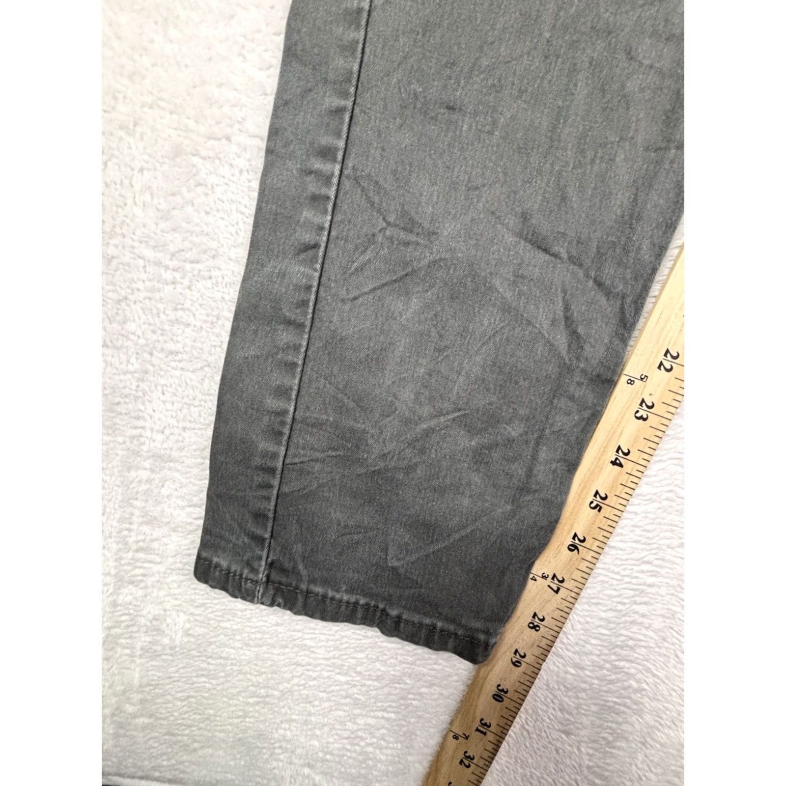 Levi's VINTAGE Levis 502 Jeans Mens Gray 32x32 Regular Straight Levi's 5-Pocket Denim Cotton Elastane Zip Closure Mens Jeans Regular Fit 32 in Inseam Size US 32 / EU 48 - 4 Thumbnail