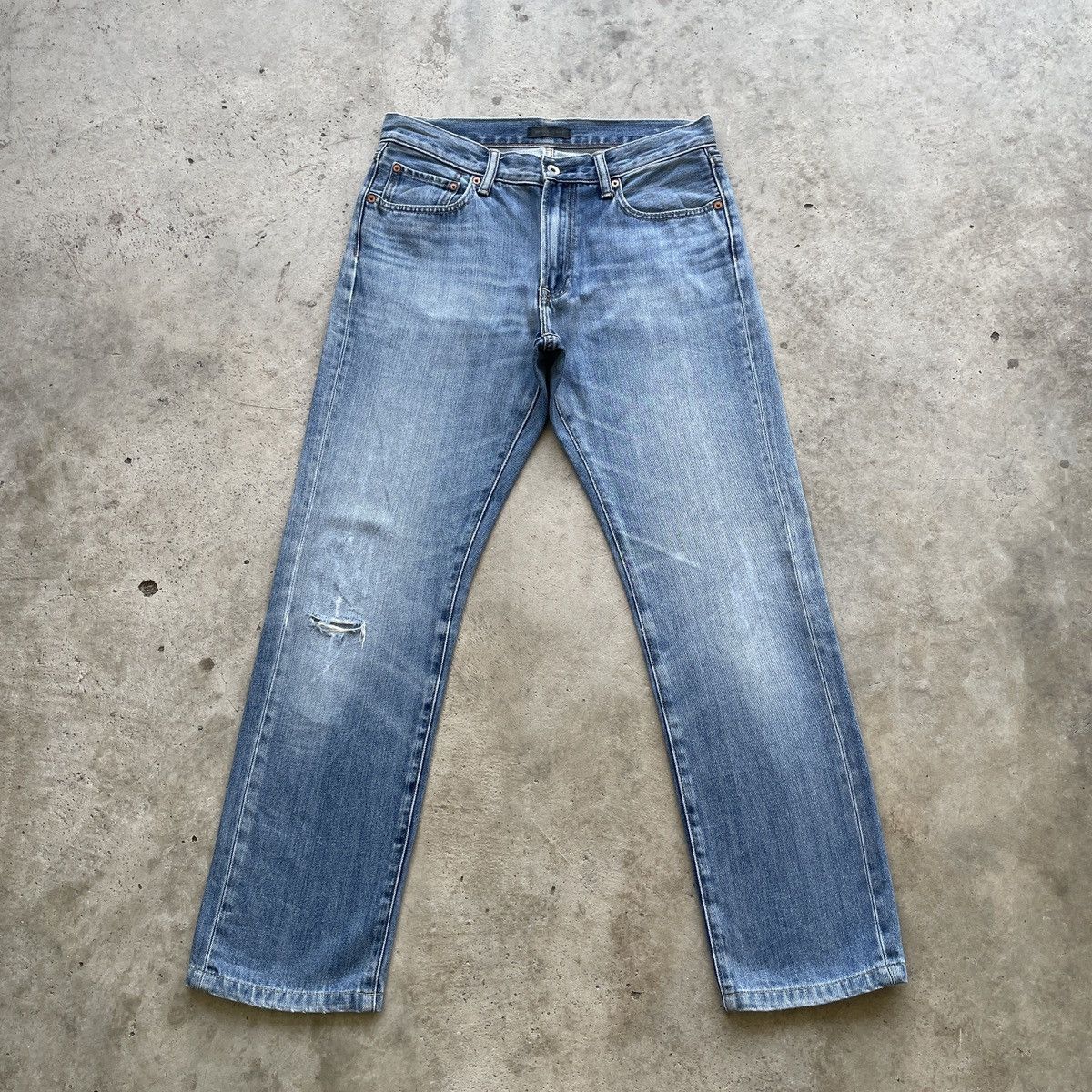Japanese Brand W32 Vintage Japanese Faded Jeans Distressed Denim Pants Size US 32 / EU 48 - 1 Thumbnail