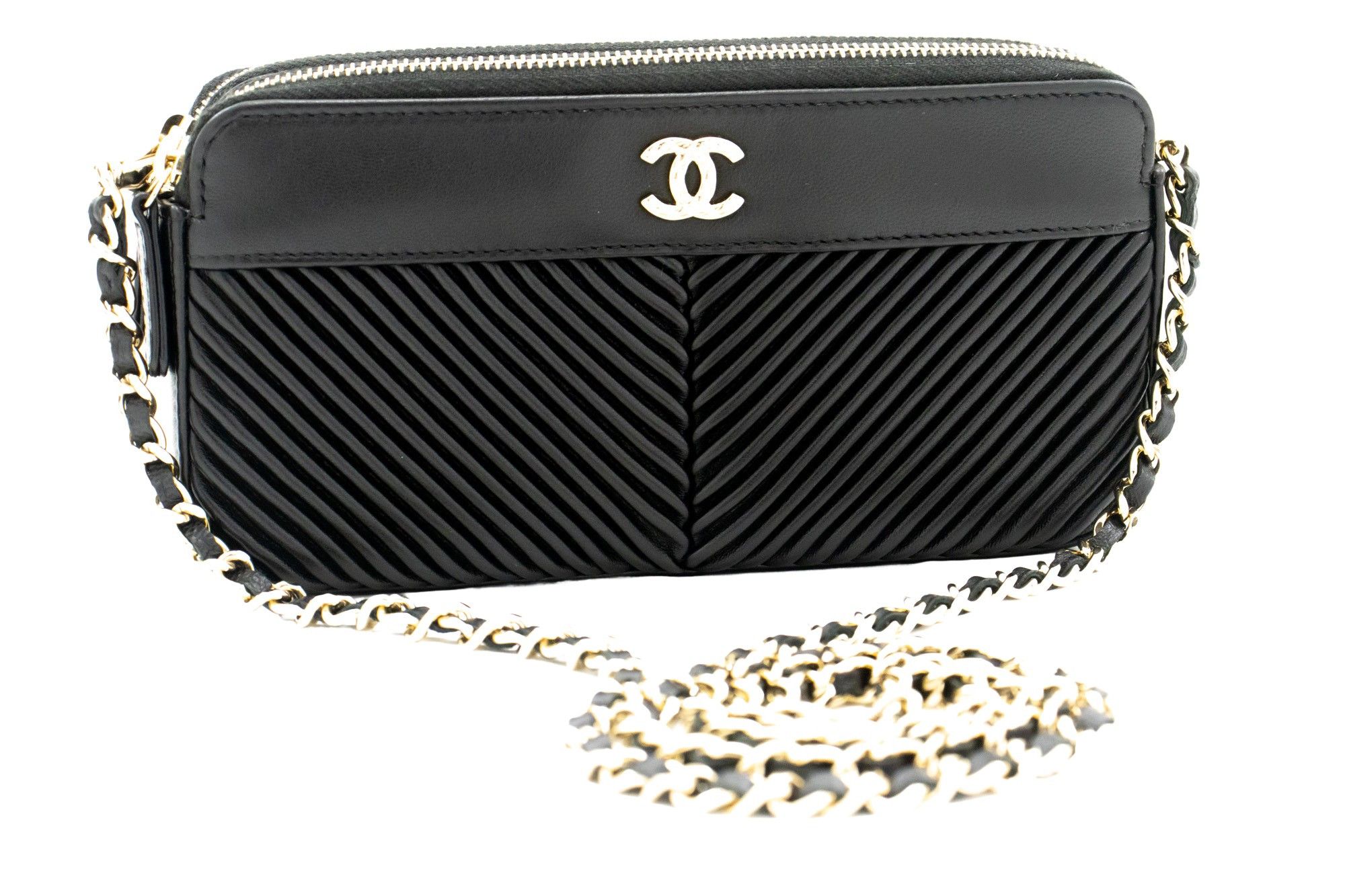 Chanel V-Stich Black Leather Wallet (Pre-Owned) Size ONE SIZE - 1 Thumbnail