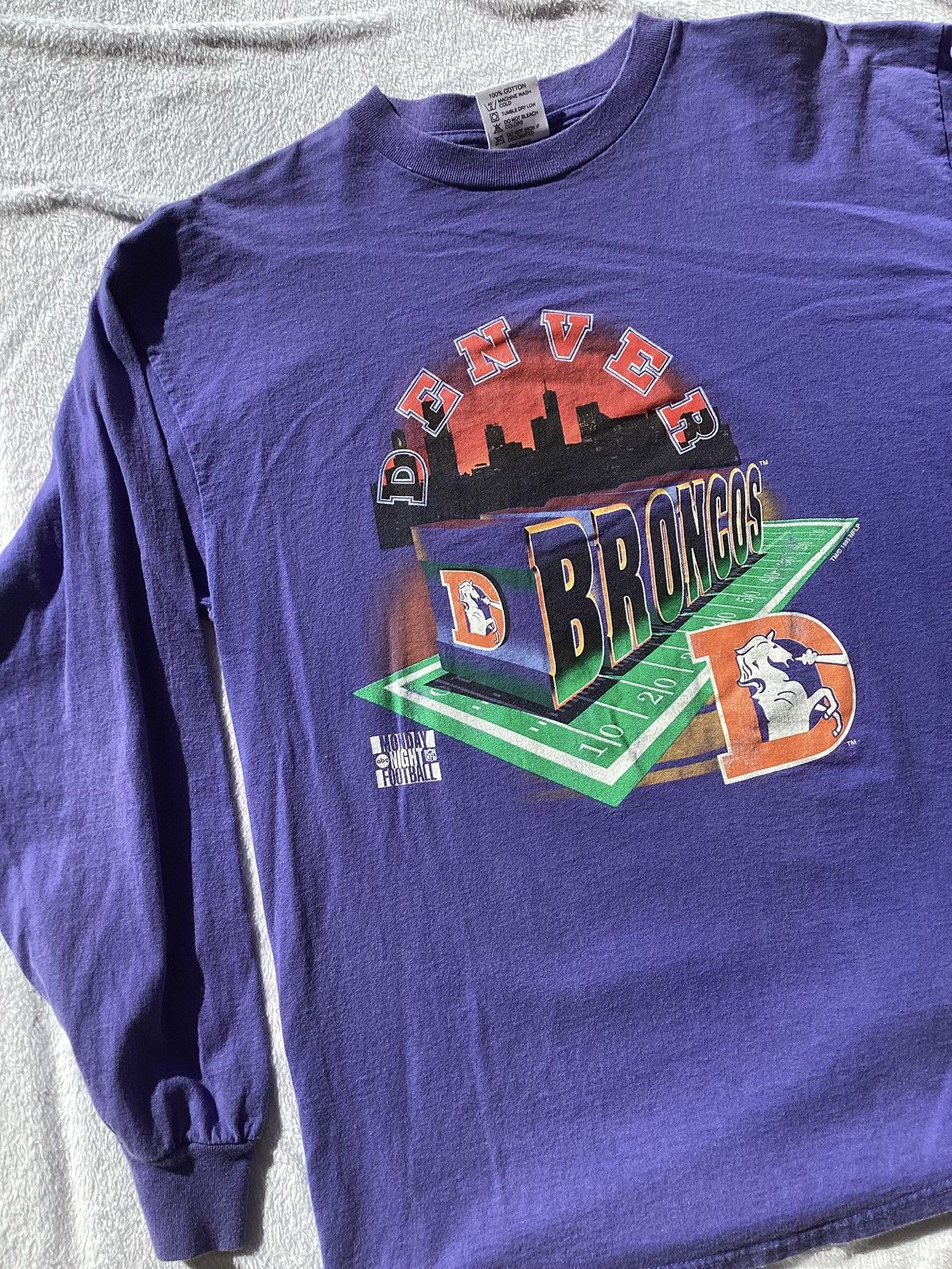 NFL × Vintage Vtg ‘95 Denver broncos Monday night football NFL long sleeve Size US L / EU 52-54 / 3 - 2 Thumbnail