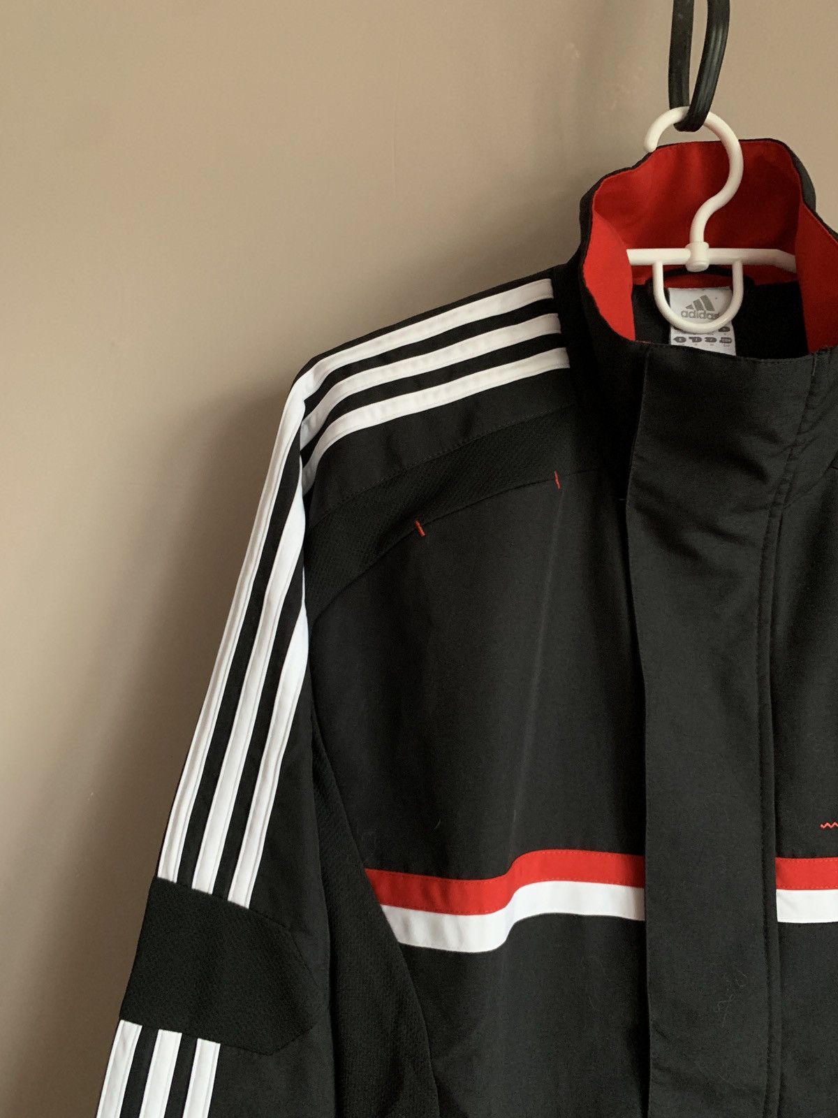 Adidas Bayern Munchen 2011 Football Track Jacket Adidas Black Sz S Size US S / EU 44-46 / 1 - 3 Thumbnail