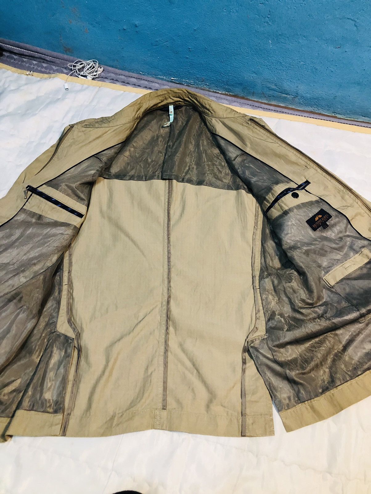 Japanese Brand British Khaki New York (12) Size US XL / EU 56 / 4 - 6 Thumbnail