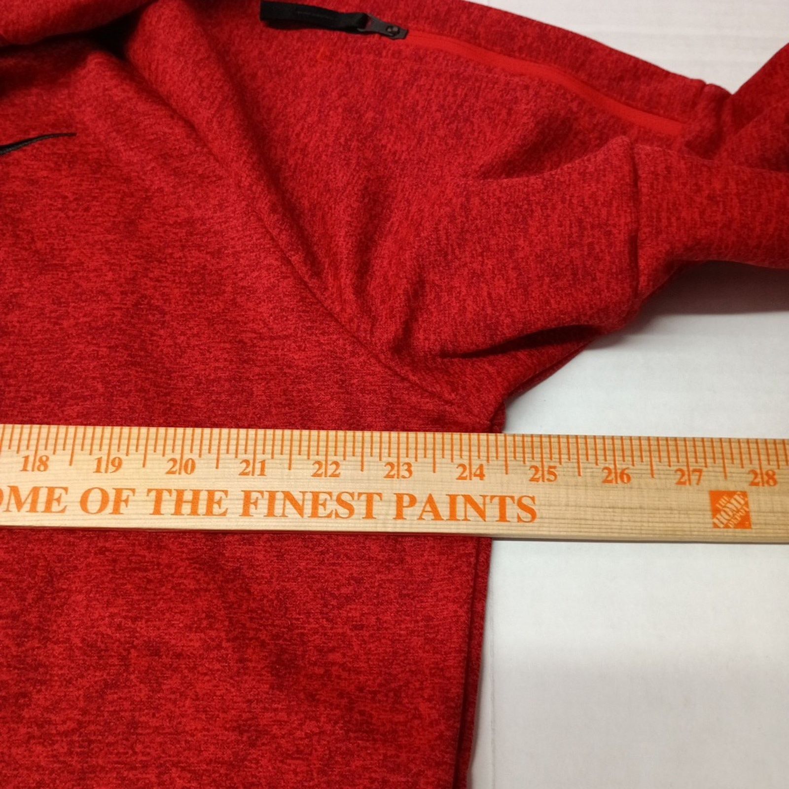 Nike Nike Men’s Therma-Fit Pullover Fitness Hoodie Size L Red Size US L / EU 52-54 / 3 - 7 Thumbnail