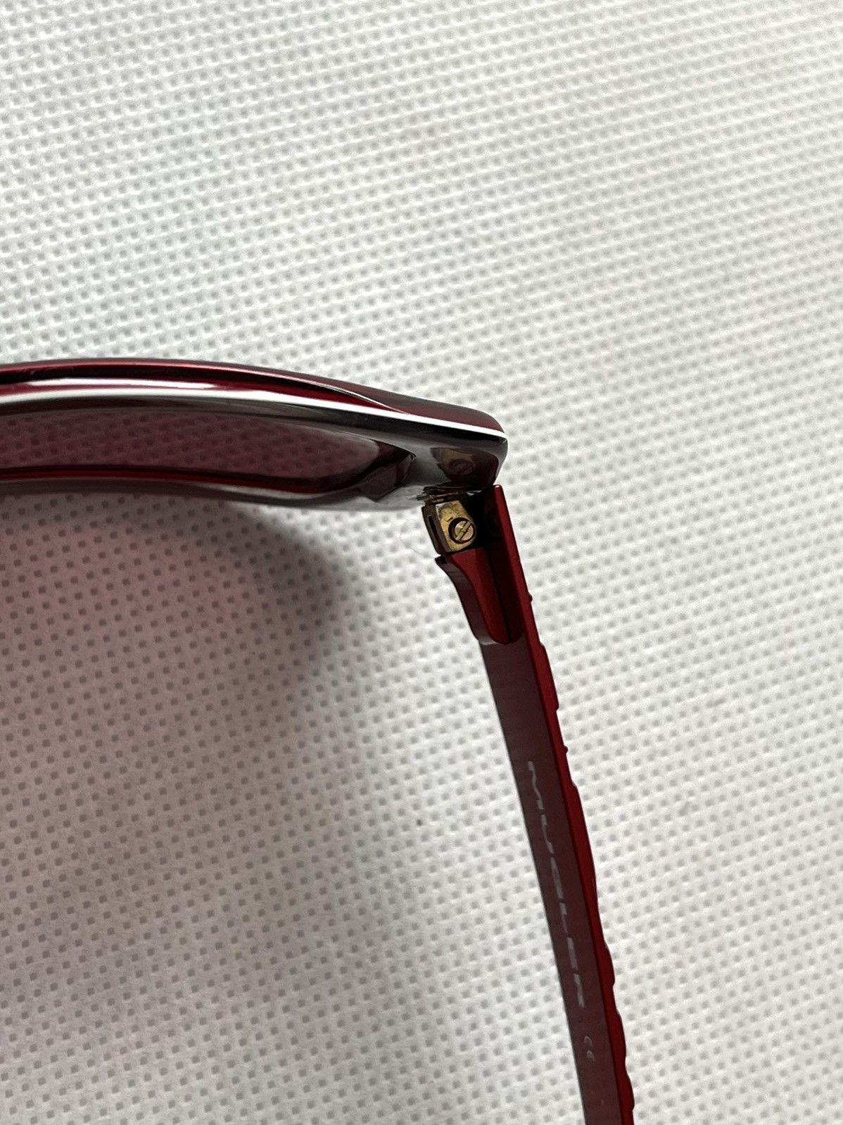Mugler × Thierry Mugler Mugler Red Stars Sunglasses Avant Garde Size ONE SIZE - 11 Thumbnail