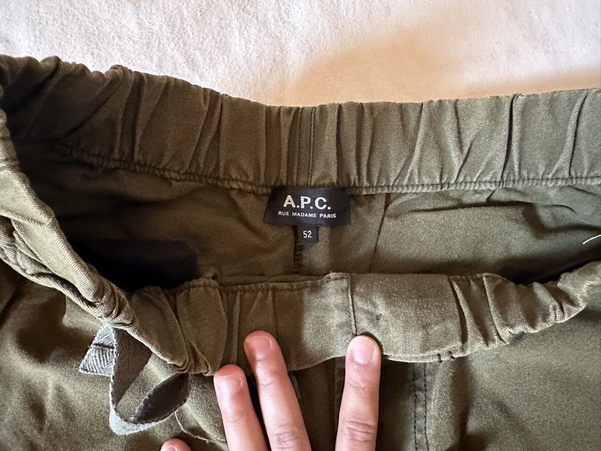A.P.C. A.P.C Green military wide streetwear pants Size US 32 / EU 48 - 2 Thumbnail
