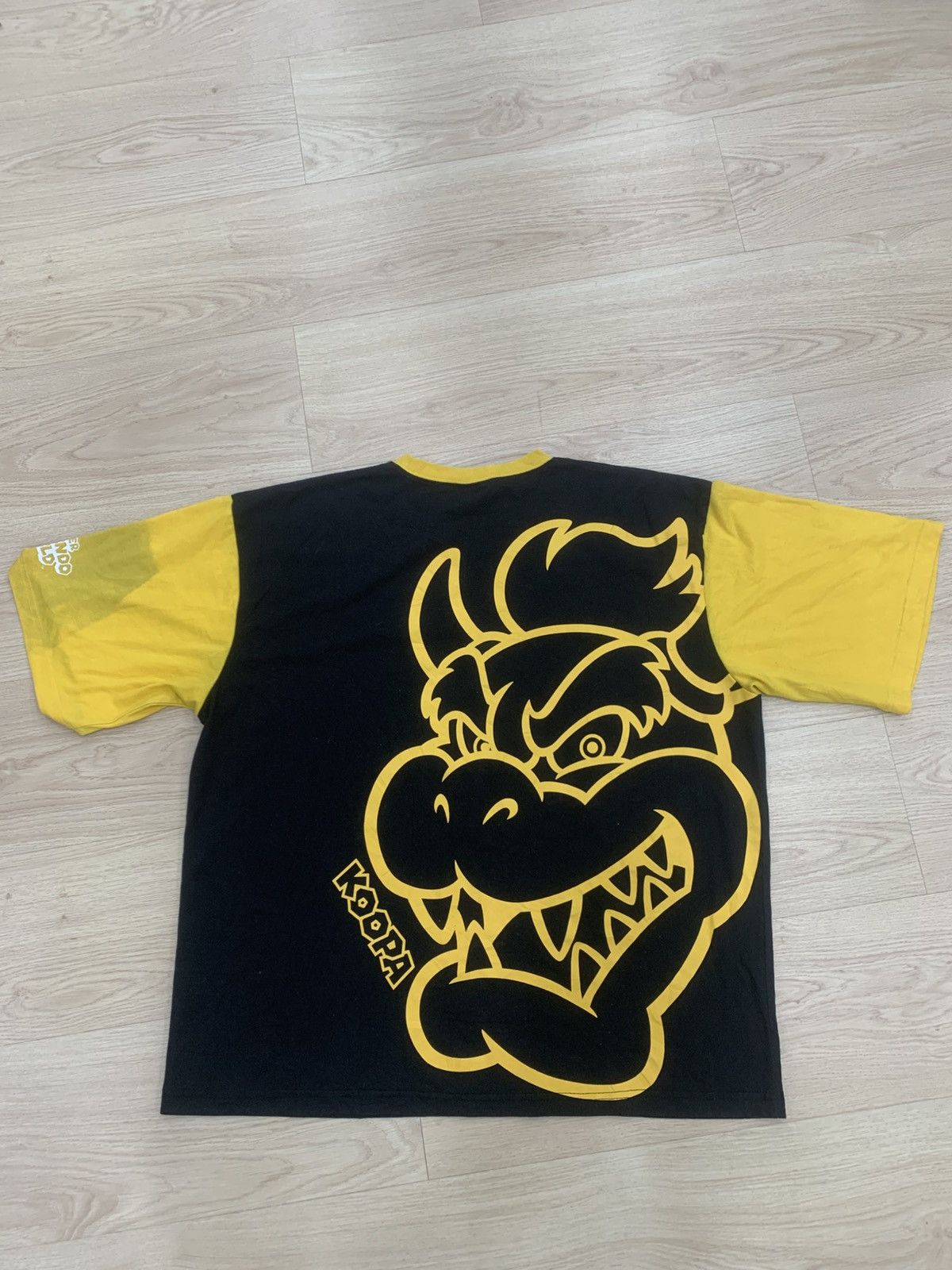 Nintendo 🔥 Super Nintendo World KOOPA Tee – Universal Studios Exc🔥 Size US XL / EU 56 / 4 - 1 Thumbnail