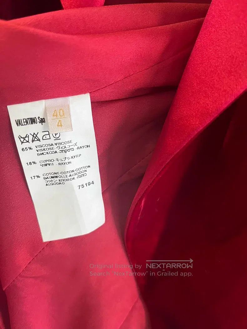 Valentino Valentino Red faux velvet suit Size S / US 4 / IT 40 - 6 Thumbnail