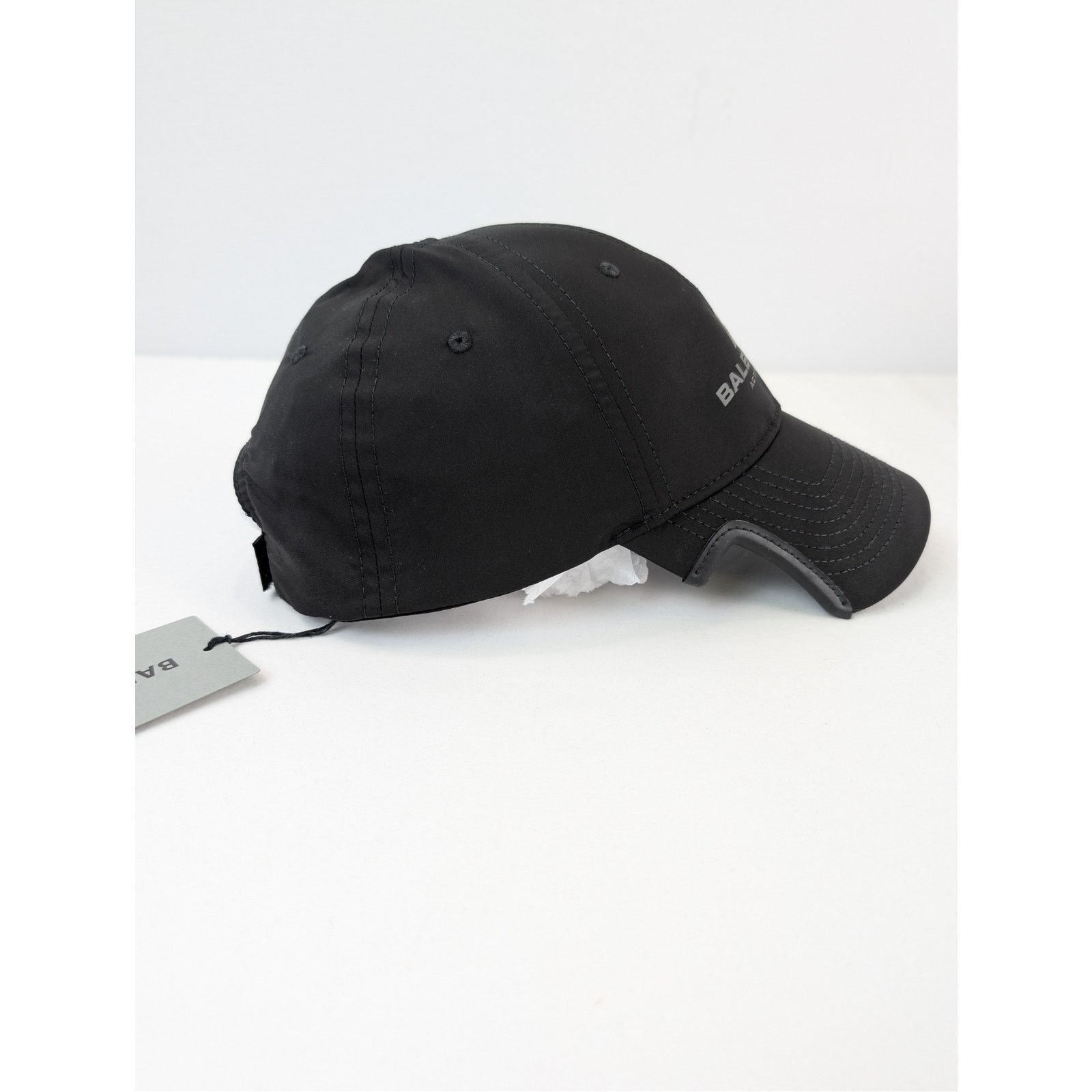 Balenciaga o1rshd1 Q:2 / Size: L / Activewear Logo Baseball Cap / Hat Size ONE SIZE - 5 Thumbnail