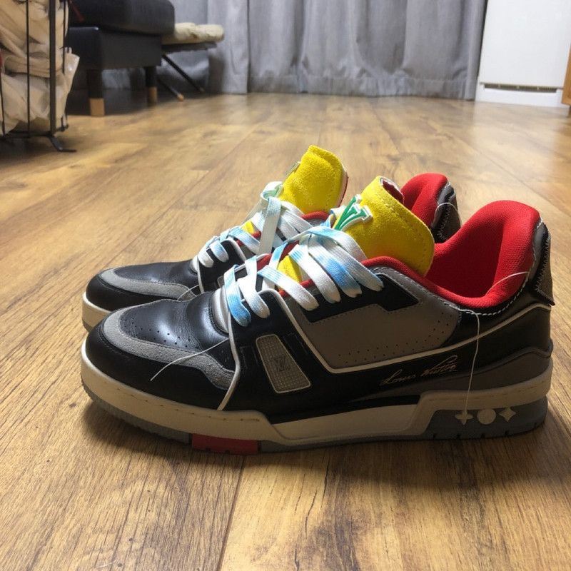 Louis Vuitton Louis Vuitton Stylish Low-Top Trainers 0079 Size US 8.5 / EU 41-42 - 1 Thumbnail