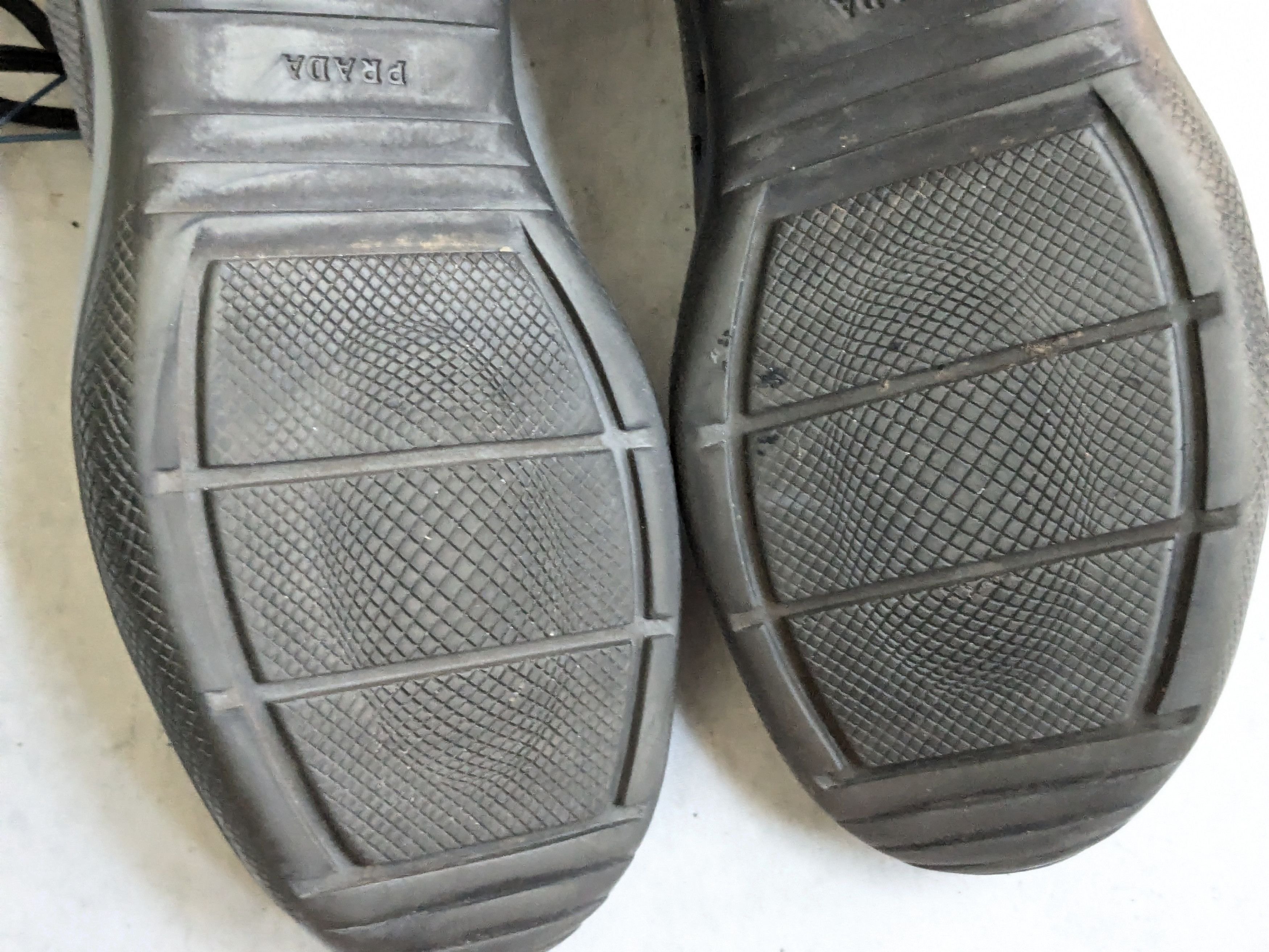 Prada Prada America's Cup Sneakers Silver 9 Low Tops Size US 9 / EU 42 - 18 Thumbnail