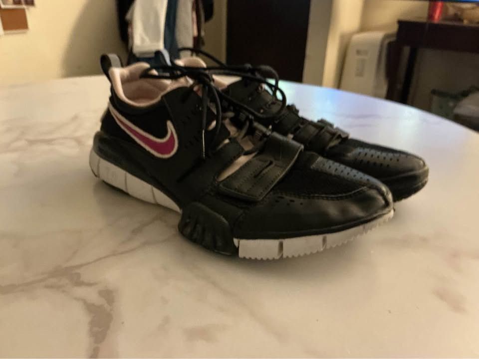 Nike Nike Free Womans Sneakers Pre-owned Size US 7 / IT 37 - 1 Thumbnail