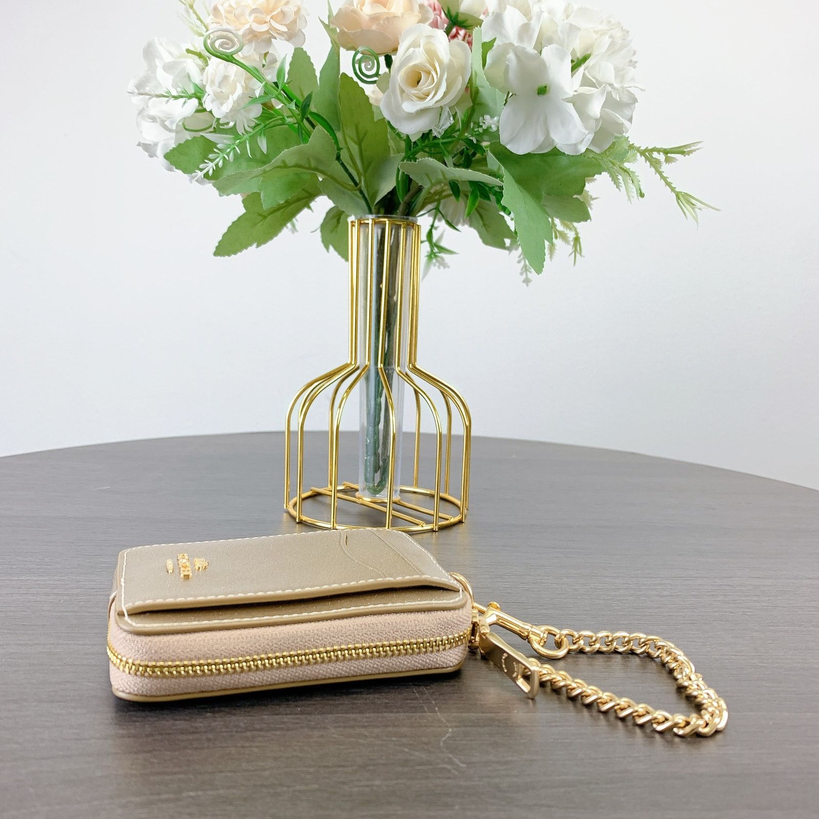 Coach Coach CW890 Zip Card Case IN LIGHT GHAMPAGNE Size ONE SIZE - 2 Thumbnail