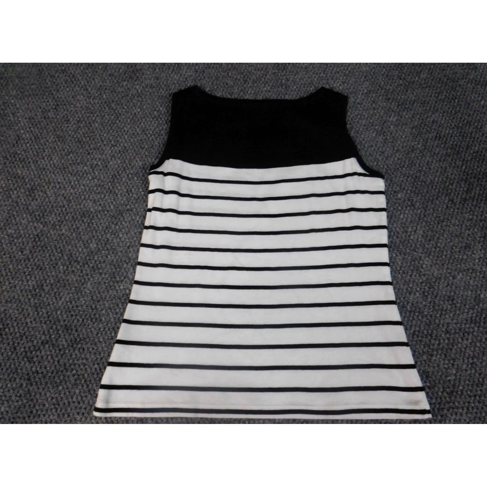 Talbots Talbots Blouse Shirt Women 0P Petite Sleeveless White Striped Crew Neck Cotton Rayon Casual Button Vintage No Size XS / US 0-2 / IT 36-38 - 7 Thumbnail
