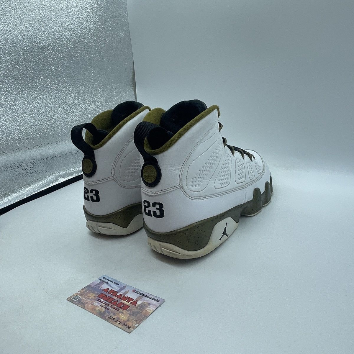 Jordan Brand Air Jordan 9 statue Size US 11.5 / EU 44-45 - 5 Thumbnail