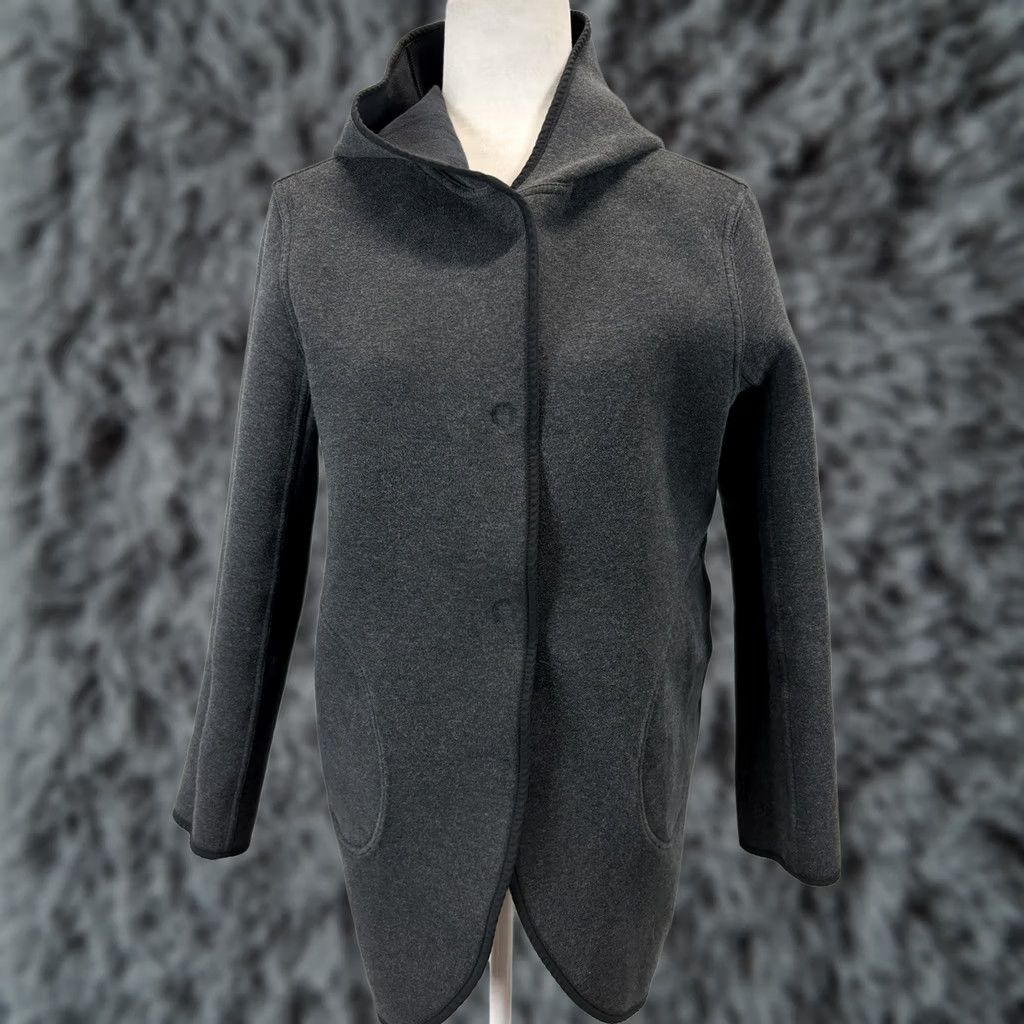 Lululemon Lululemon Jacket Womens Medium Black Gray Reversible Urban Horizons Hood READ Size M / US 6-8 / IT 42-44 - 1 Thumbnail
