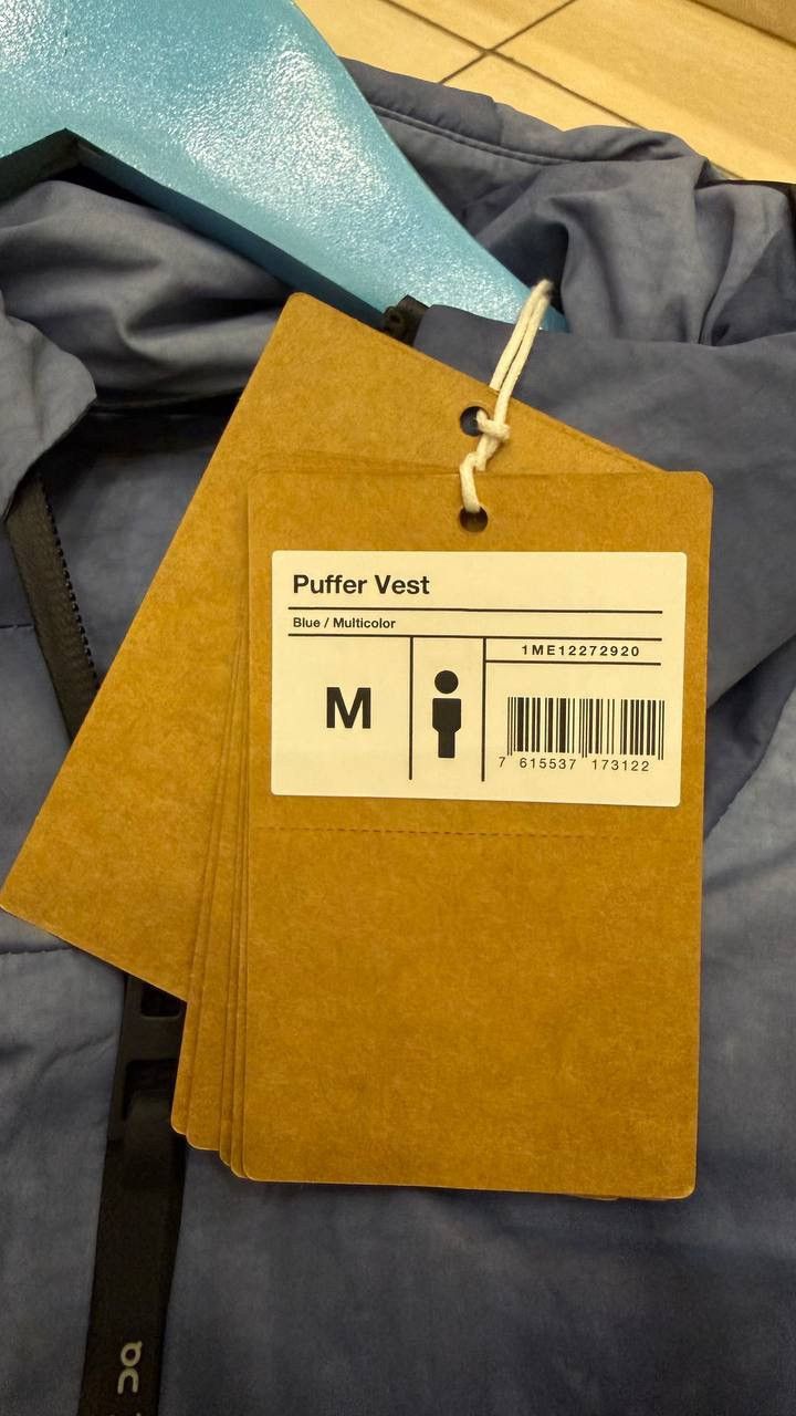 Loewe × On Loewe x On Blue Multicolor Puffer Vest Size M Size US M / EU 48-50 / 2 - 5 Thumbnail