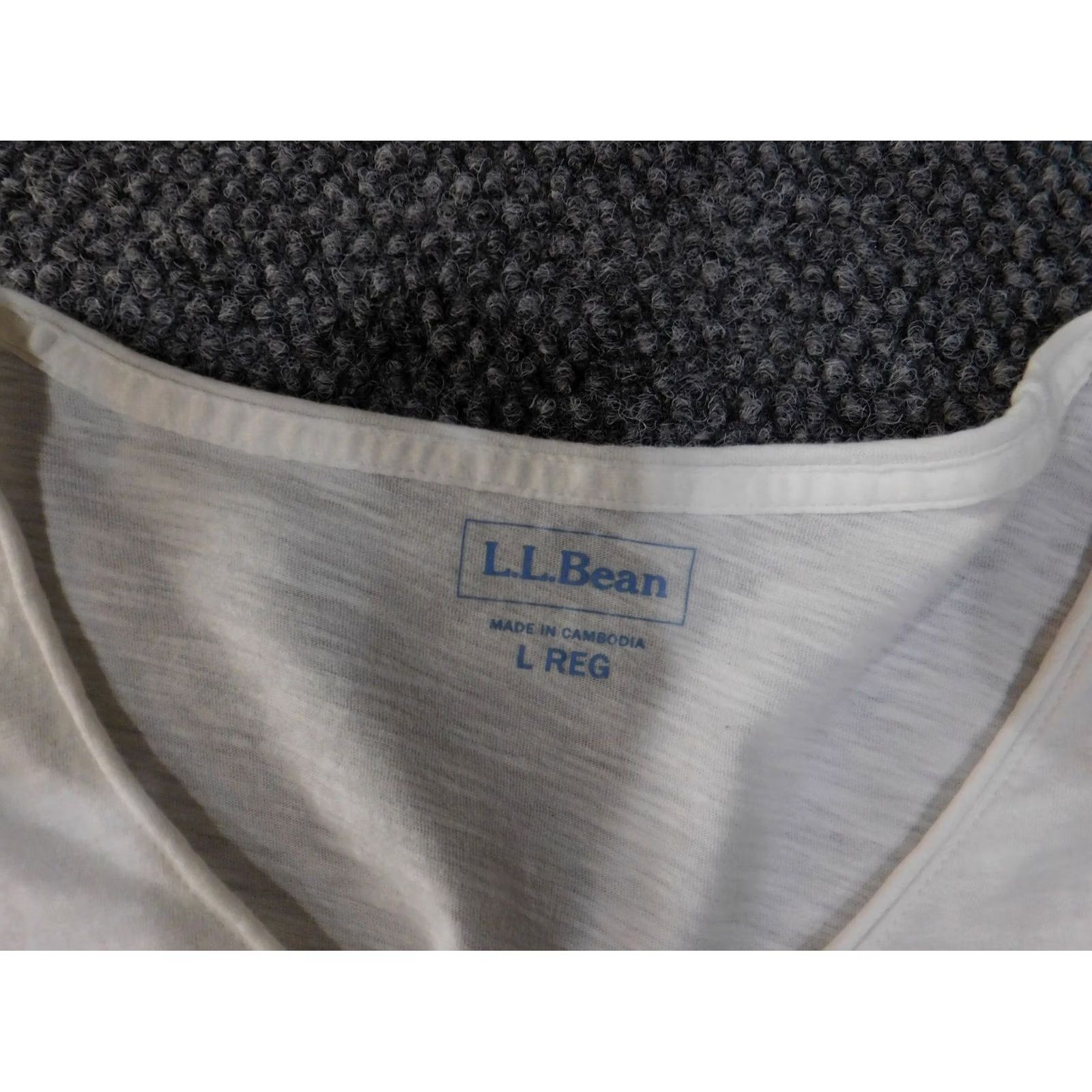 Vintage LL Bean shirt Womens Large White State of Maine graphic v-neck blouse Size L / US 10 / IT 46 - 5 Thumbnail