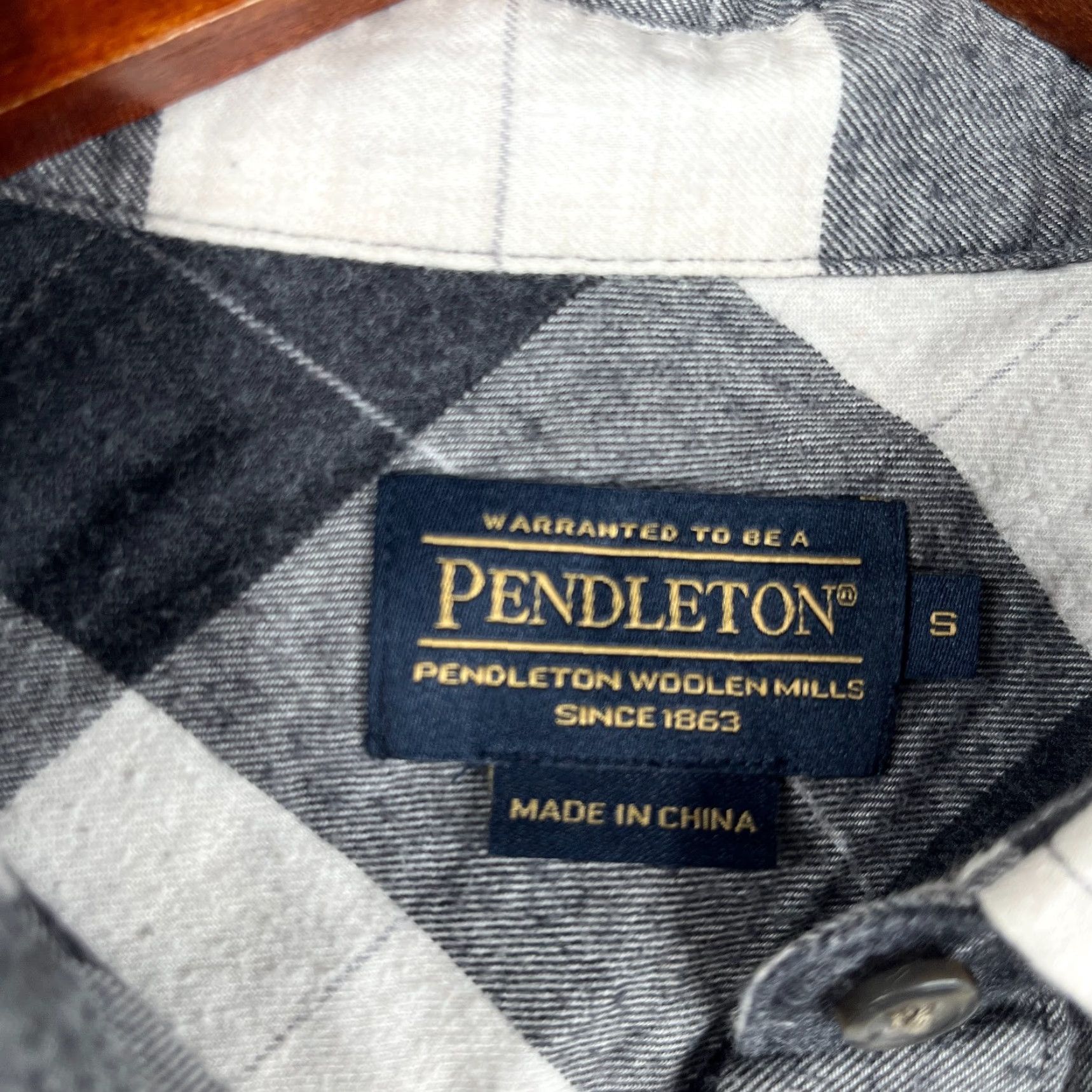 Pendleton Pedleton Shirt Womens Small Gray Black Buffalo Check Casual Pocket Size S / US 4 / IT 40 - 4 Thumbnail