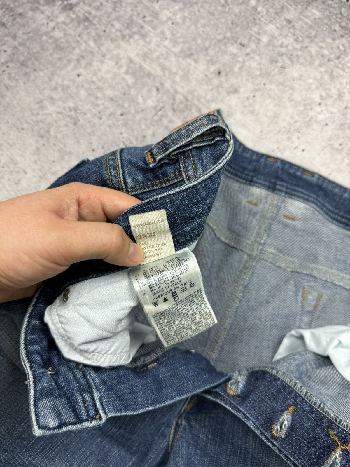 Diesel Vintage Diesel 90’s Y2K Style Blue Stonewashed Jeans Pants Size US 36 / EU 52 - 15 Thumbnail