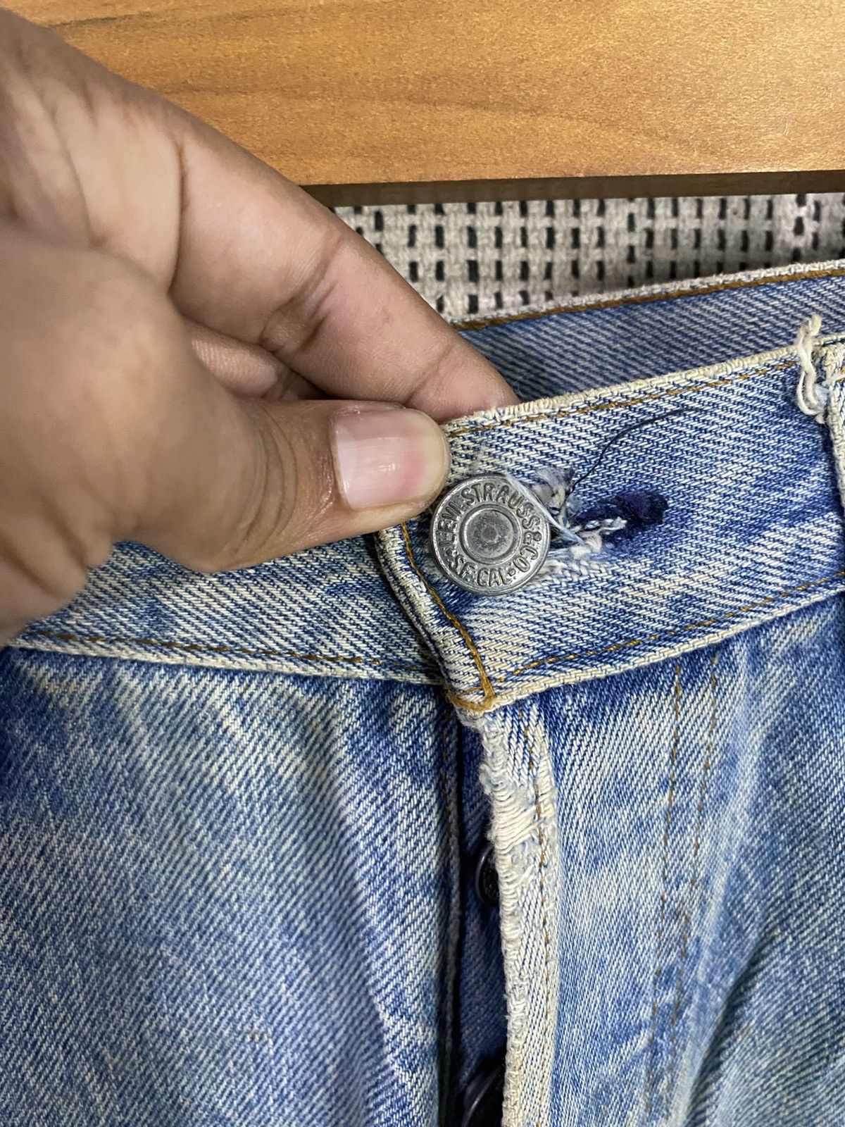Levi's Vintage levis 80s 501 denim distressed Size US 33 - 11 Thumbnail
