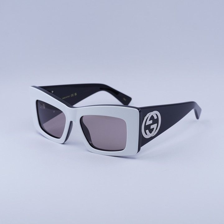 Gucci Gucci GG1842S 006 Sunglasses White/Black Square Frame, Brown Size ONE SIZE - 1 Thumbnail