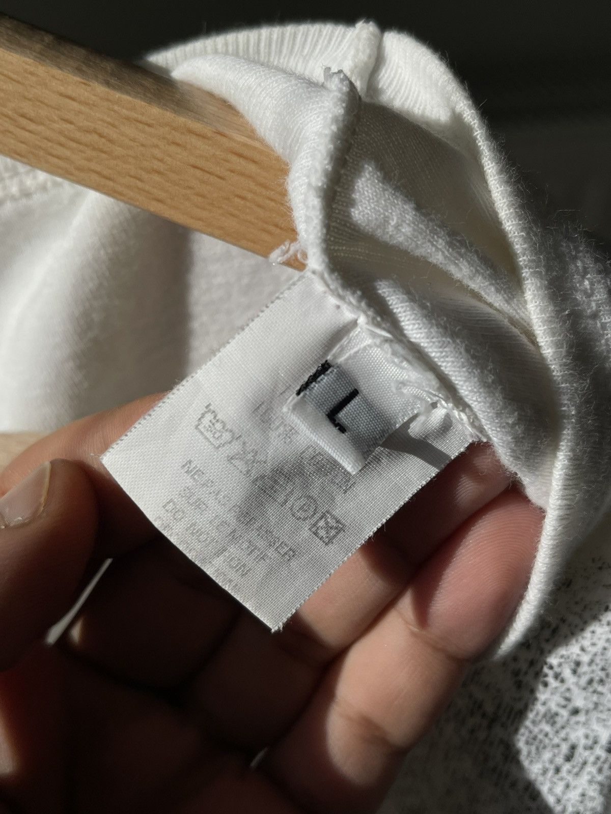Maison Margiela Maison Margiela FW03 Artisanal 10 0 Painted White T-Shirt Size US M / EU 48-50 / 2 - 10 Thumbnail
