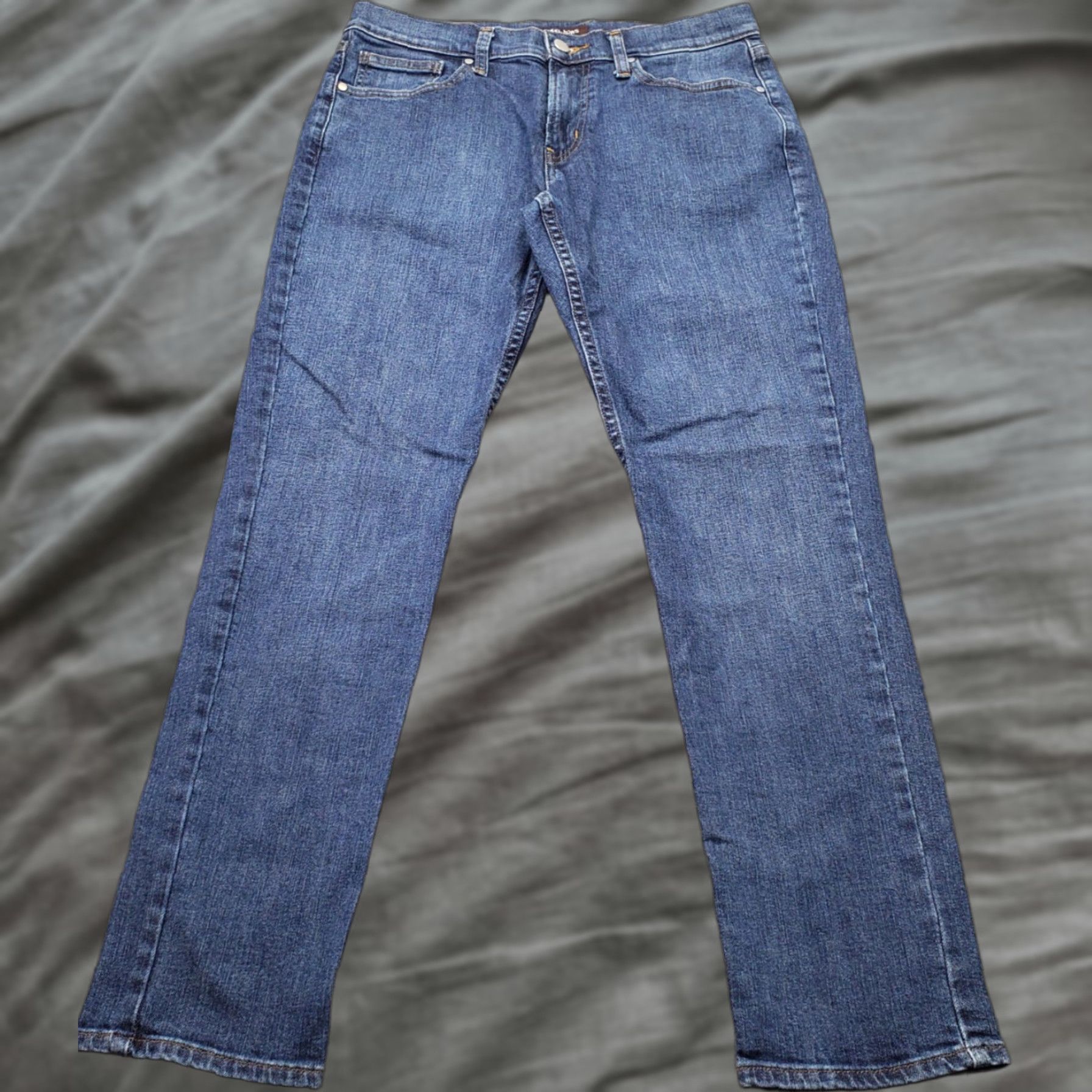 Michael Kors Michael Kors Straight Jeans Mens 30/30 Blue Denim Parker Slim Fit Medium Wash Jeans Mens 30 Blue Denim Parker Slim Fit 90s (if applicable) - Mens 30 Size US 30 / EU 46 - 1 Thumbnail