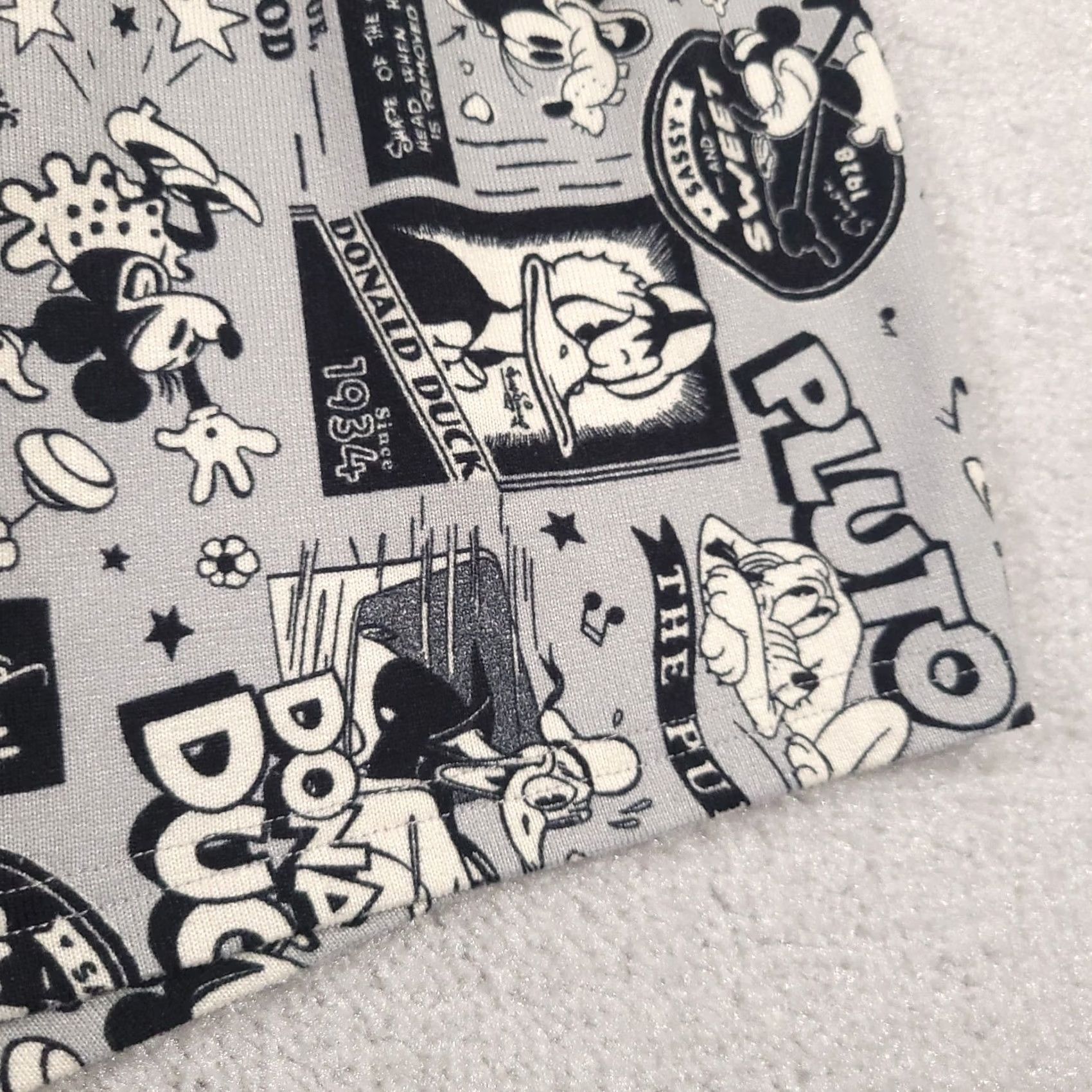 Disney VINTAGE? Disney 100 Sleep Shorts Women 3XL Gray Mickey Minnie Pluto Donald Soft Shirt? Size 40" / US 18 - 5 Thumbnail