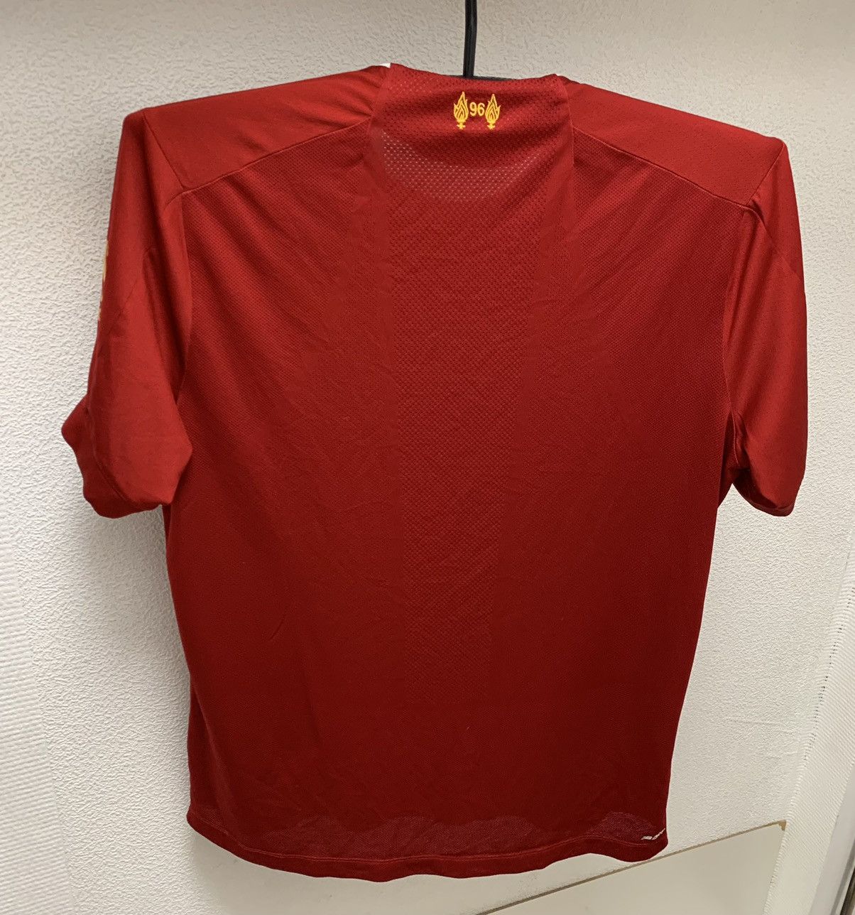 New Balance Liverpool new balance soccer jersey L standard chartered Size US L / EU 52-54 / 3 - 7 Thumbnail