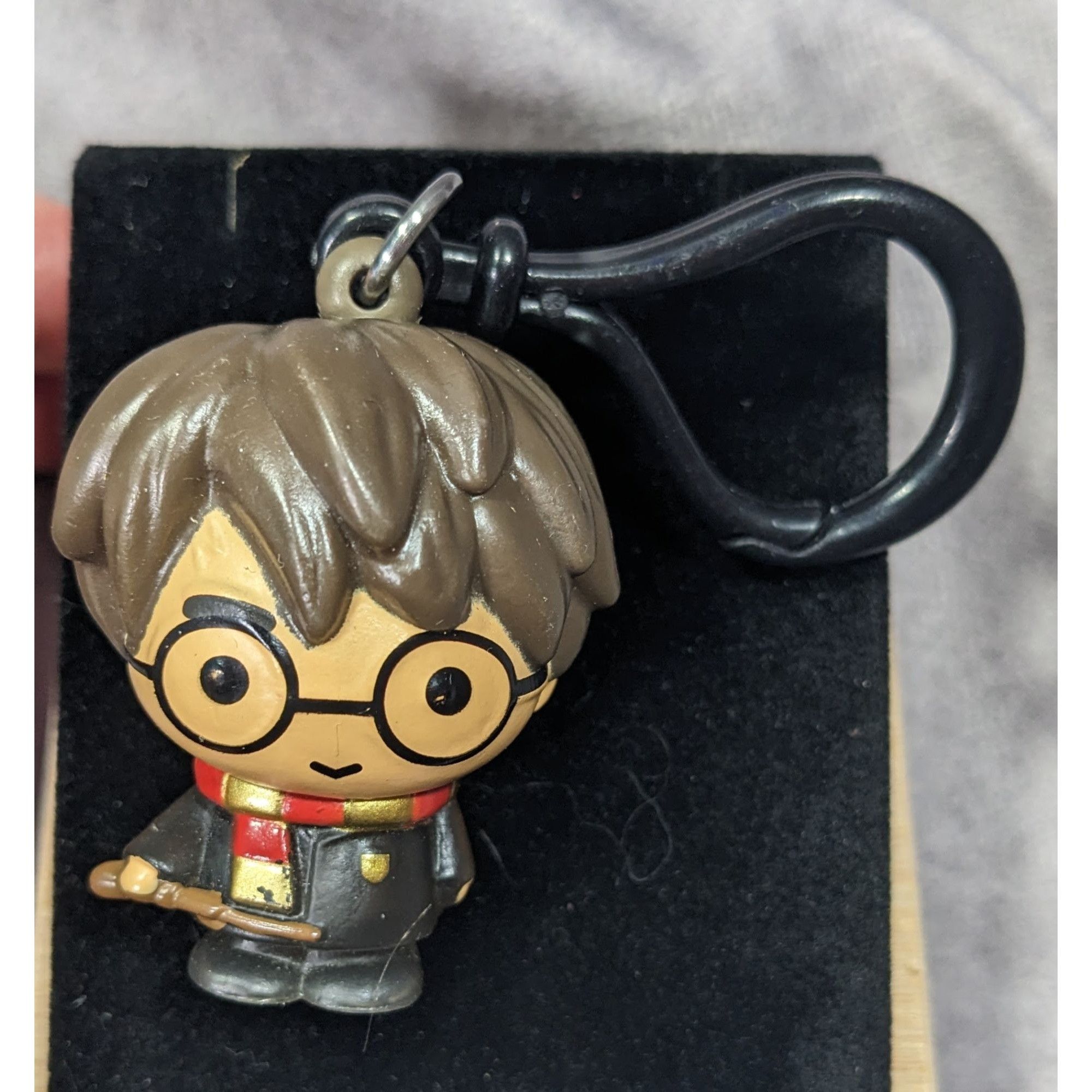 Other Harry Potter Figural Bag Clip Wearing Robe Scarf And Wand Size ONE SIZE - 3 Thumbnail
