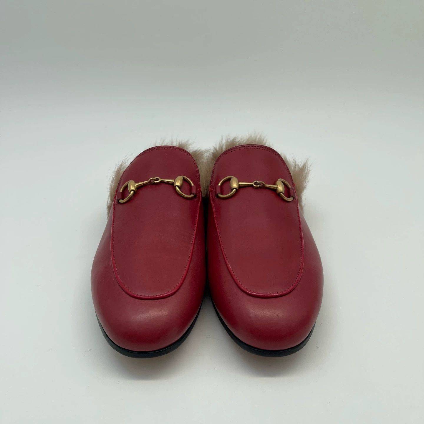 Gucci Gucci fur mules EU 37.5 Size US 7 / IT 37 - 6 Thumbnail