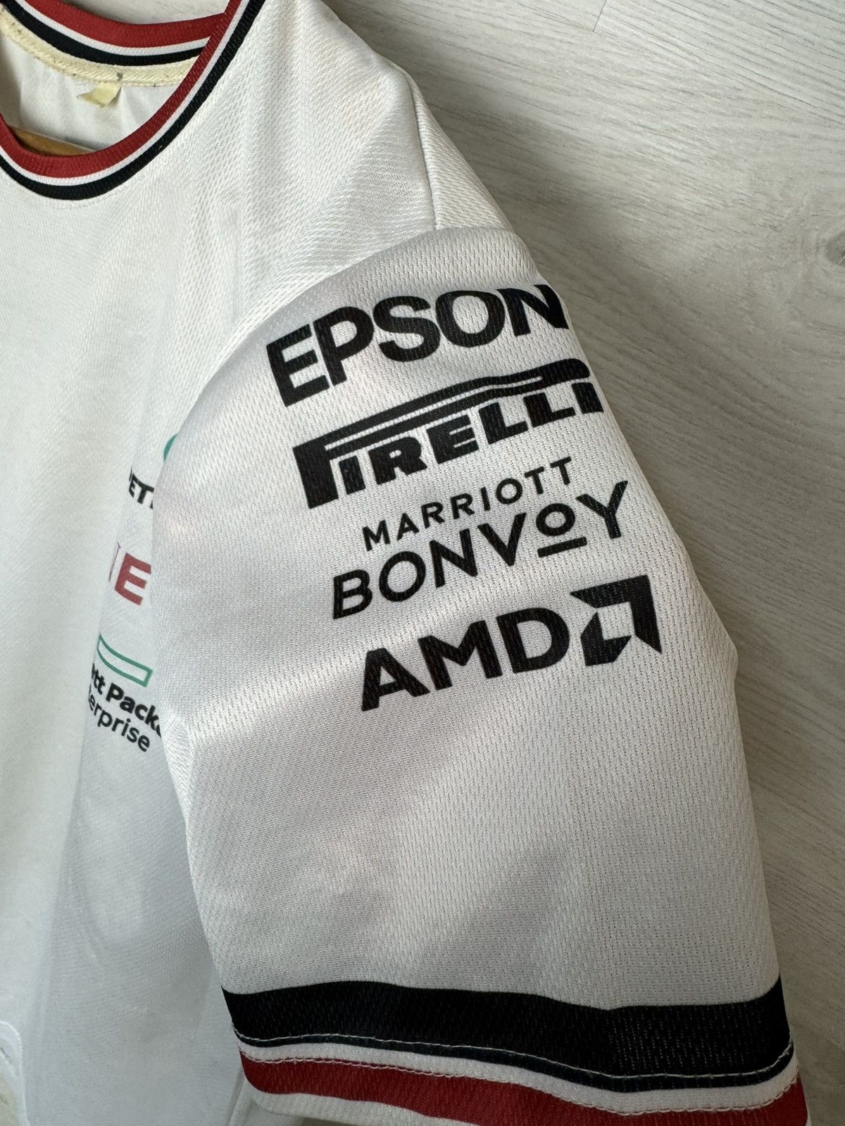 Mercedes-Benz Mercedes-Benz AMG Petronas Racing T Shirt Vintage Size US M / EU 48-50 / 2 - 5 Thumbnail