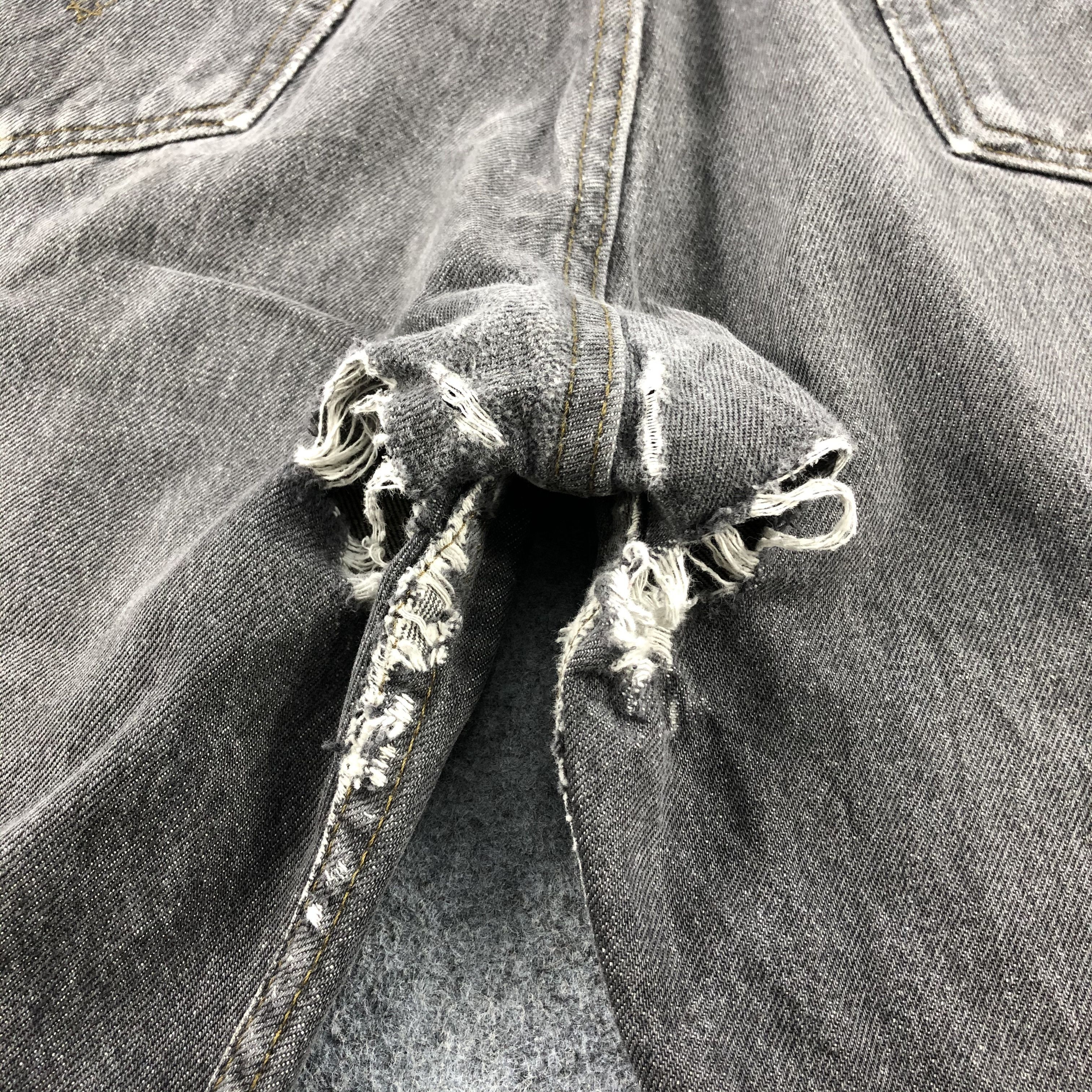 Levi's × Vintage Vintage 90s Distress Levis 501 Jeans-JM1570 Size US 35 - 6 Thumbnail