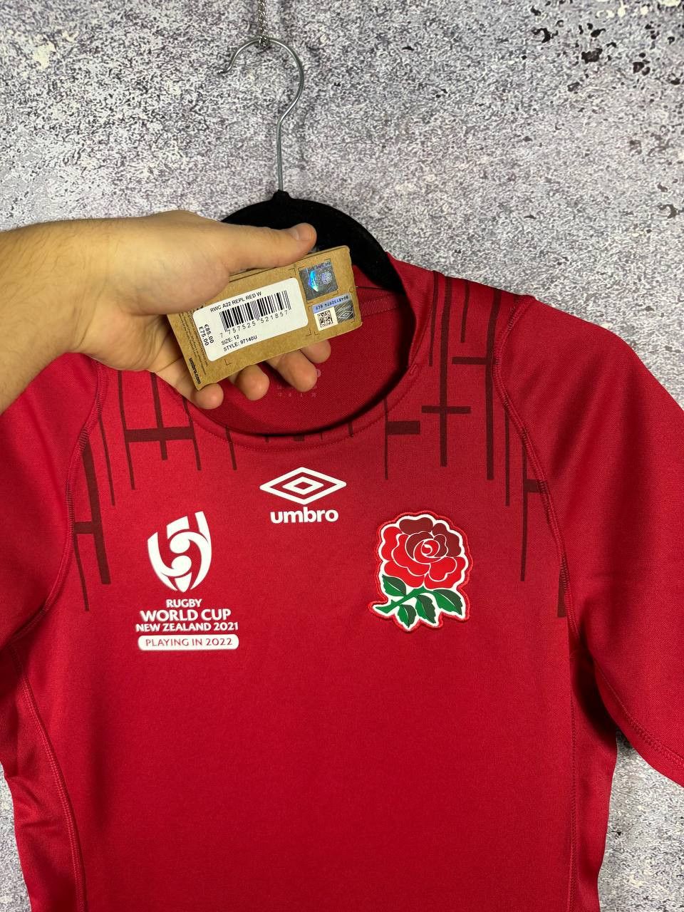Umbro NWT England Rugby Jersey Women's UK12 Umbro ALT World Cup Size US S / EU 44-46 / 1 - 8 Thumbnail
